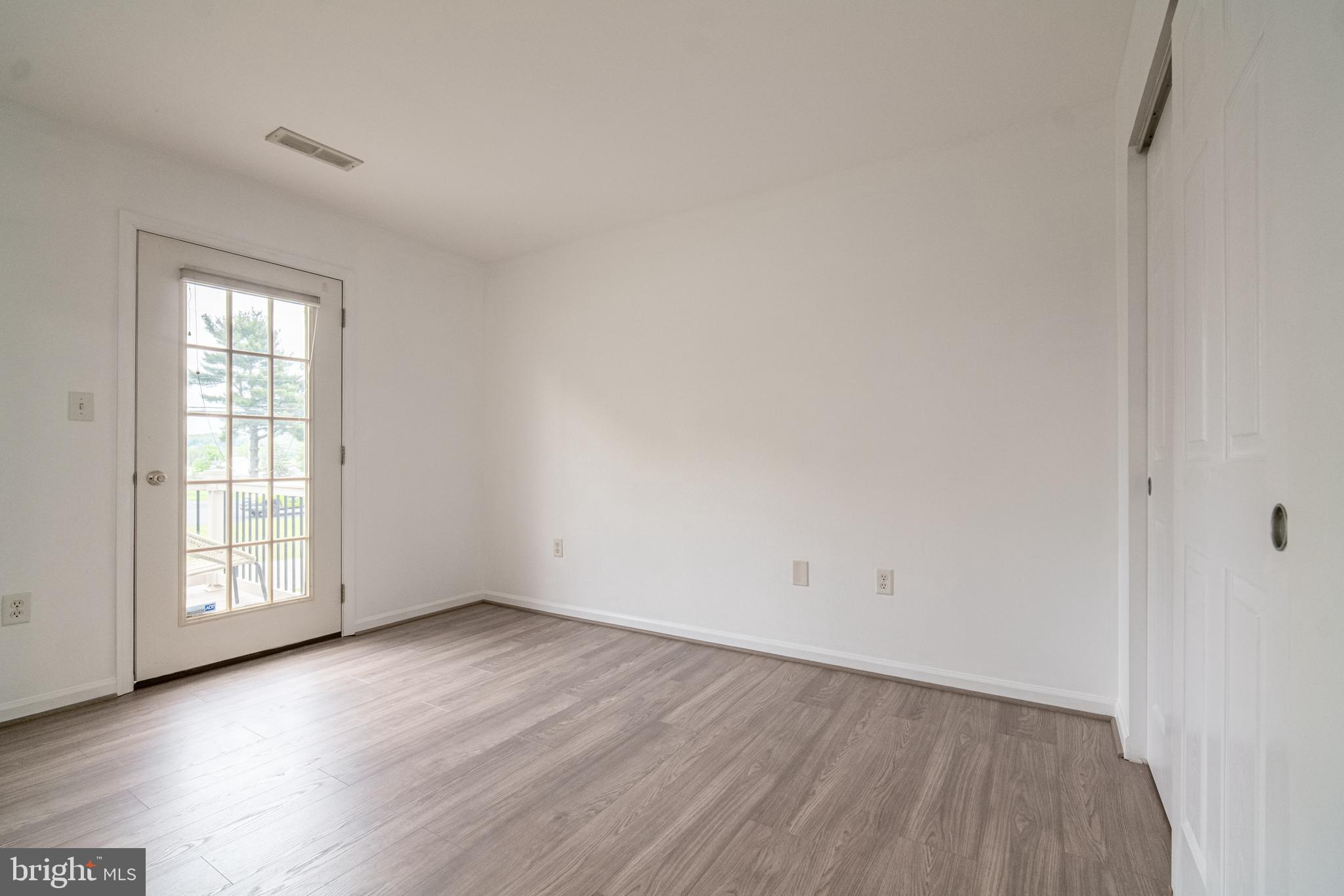 BUTTONWOOD GREEN - Residential