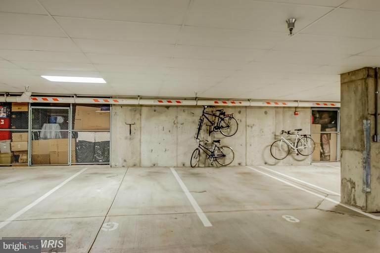 HARBOR POINT EAST/WEST - Residential Lease