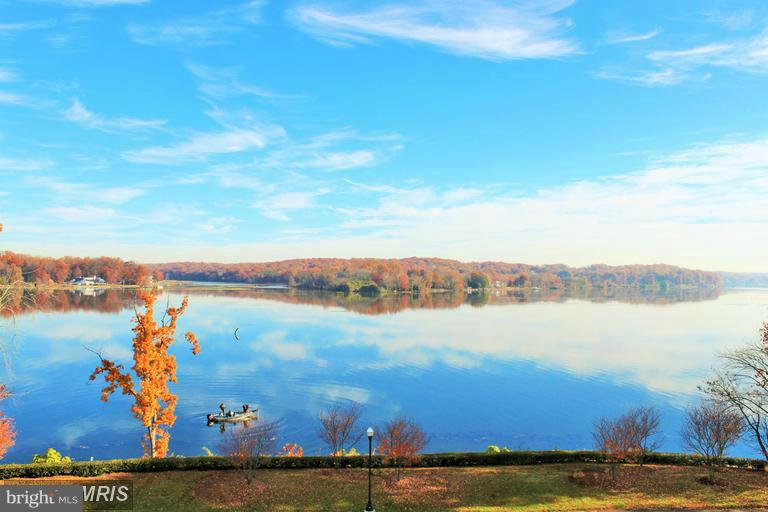 HARBOR POINT EAST/WEST - Residential Lease