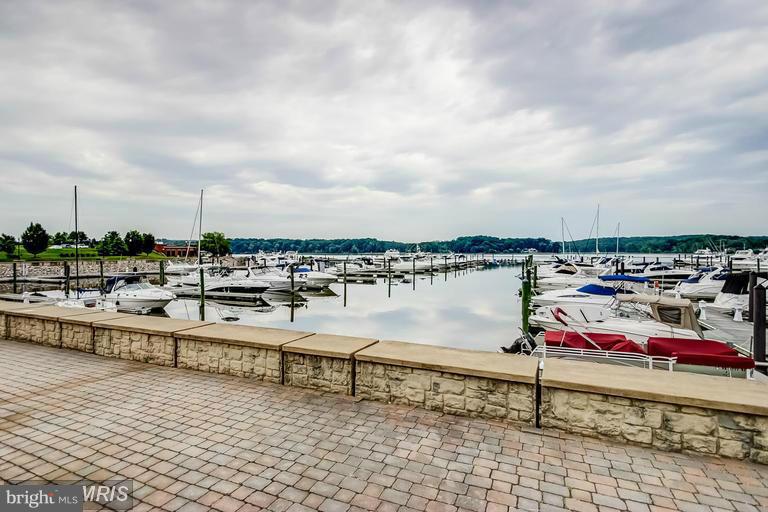 HARBOR POINT EAST/WEST - Residential Lease