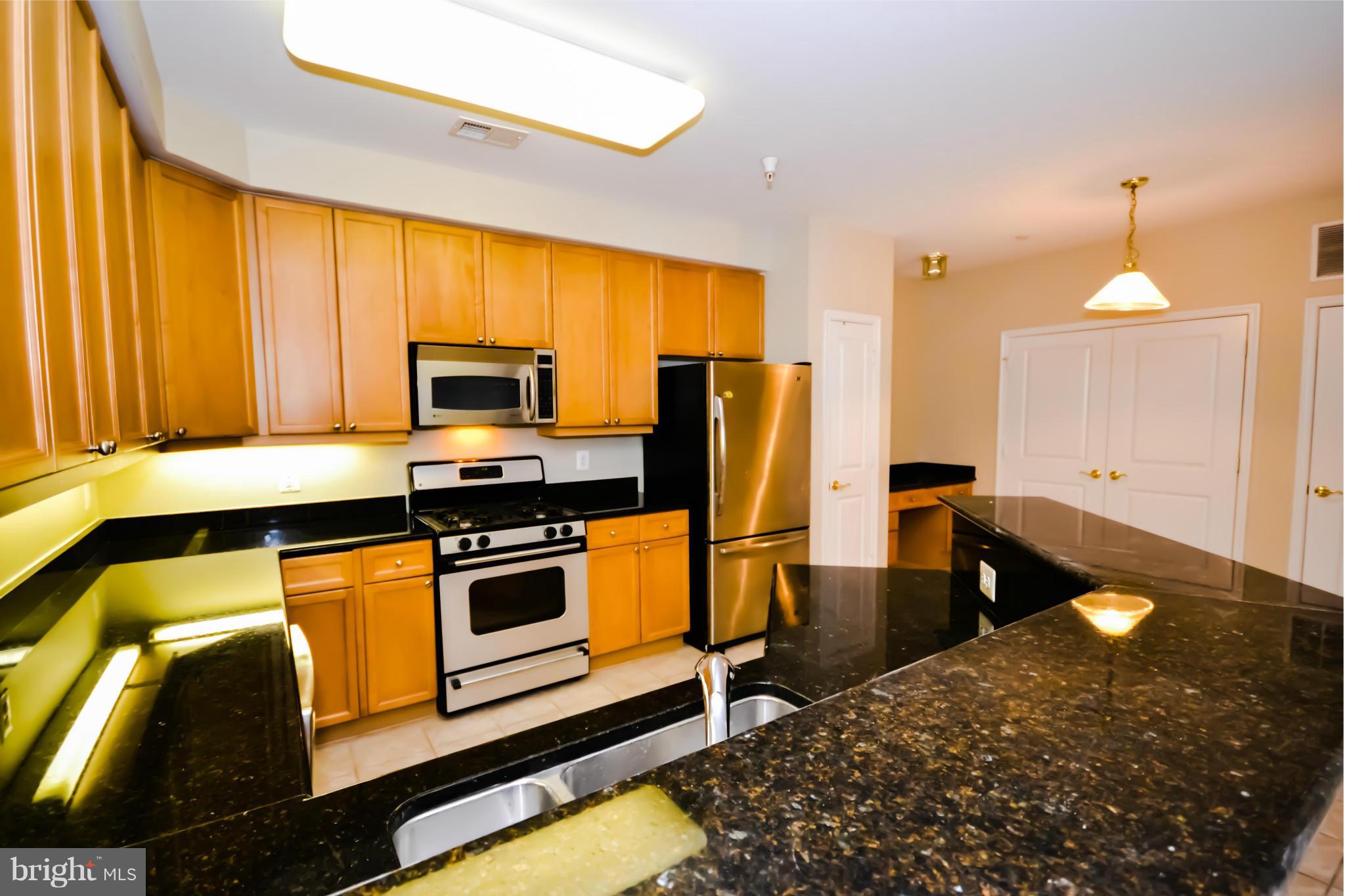 HARBOR POINT EAST/WEST - Residential Lease