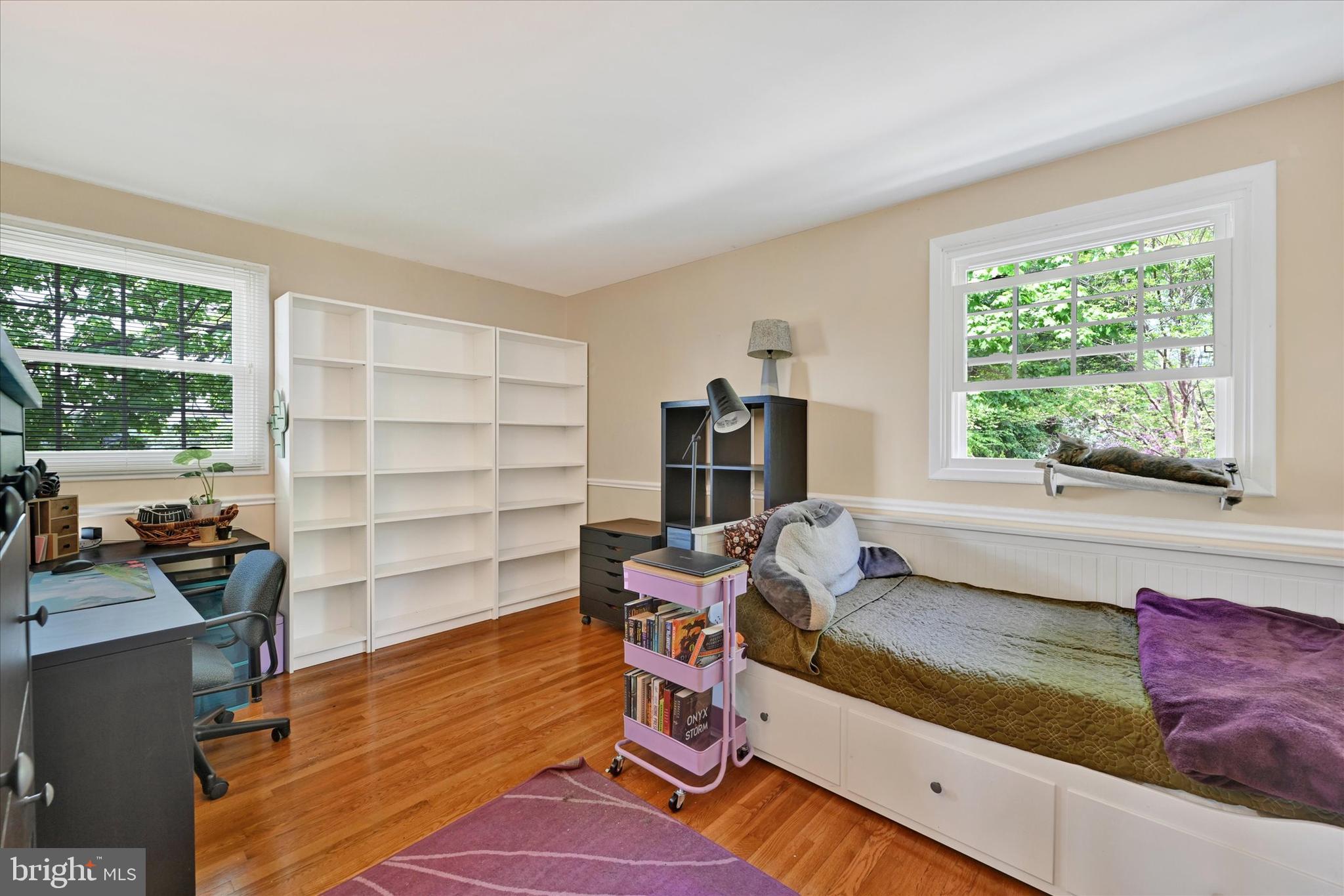 YORK MANOR - Residential