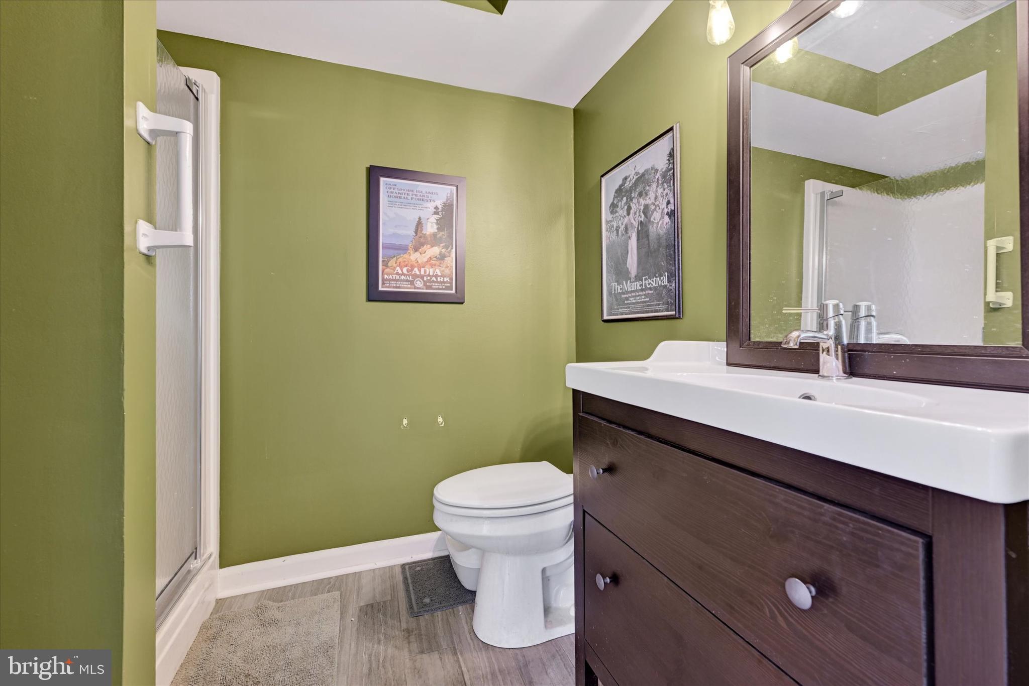 YORK MANOR - Residential