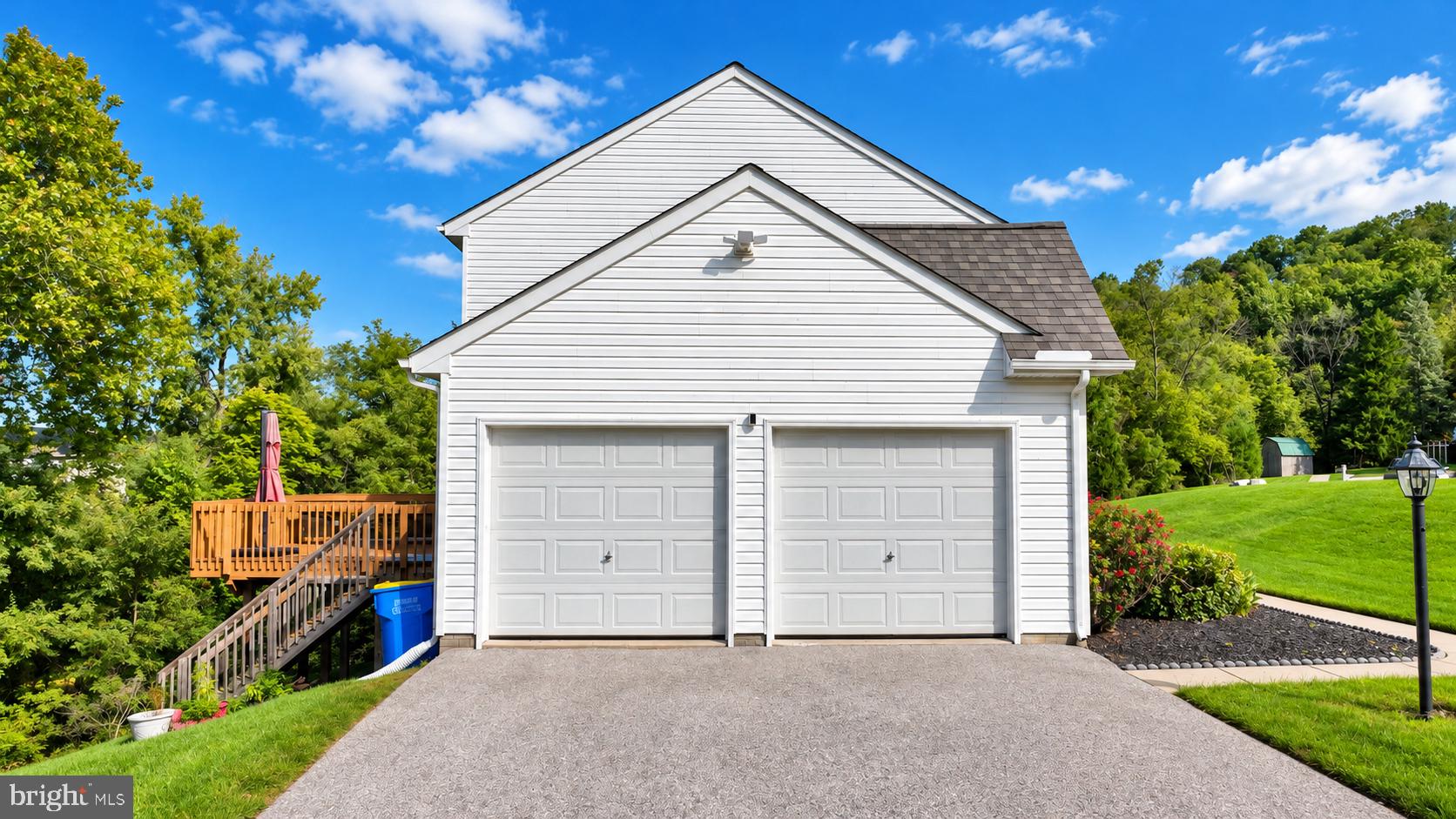403 LEE COURT