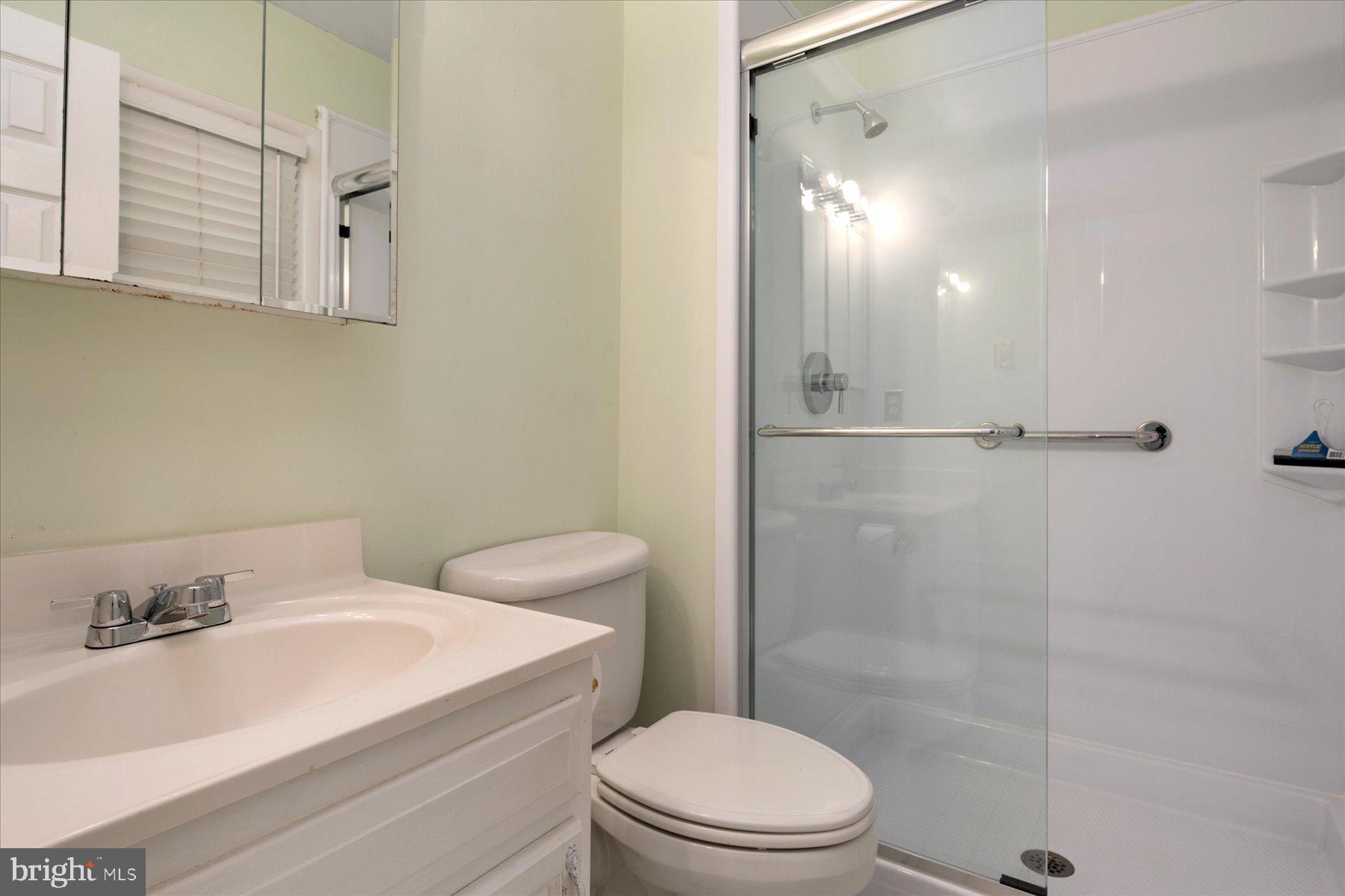 ELMHURST - Residential