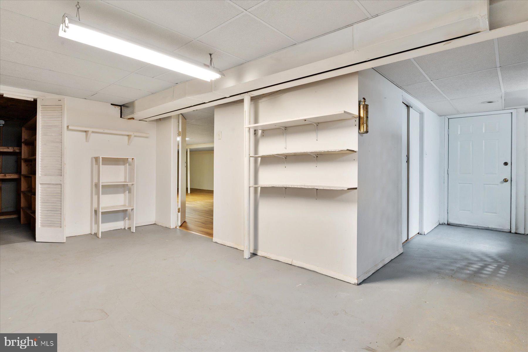 ELMHURST - Residential