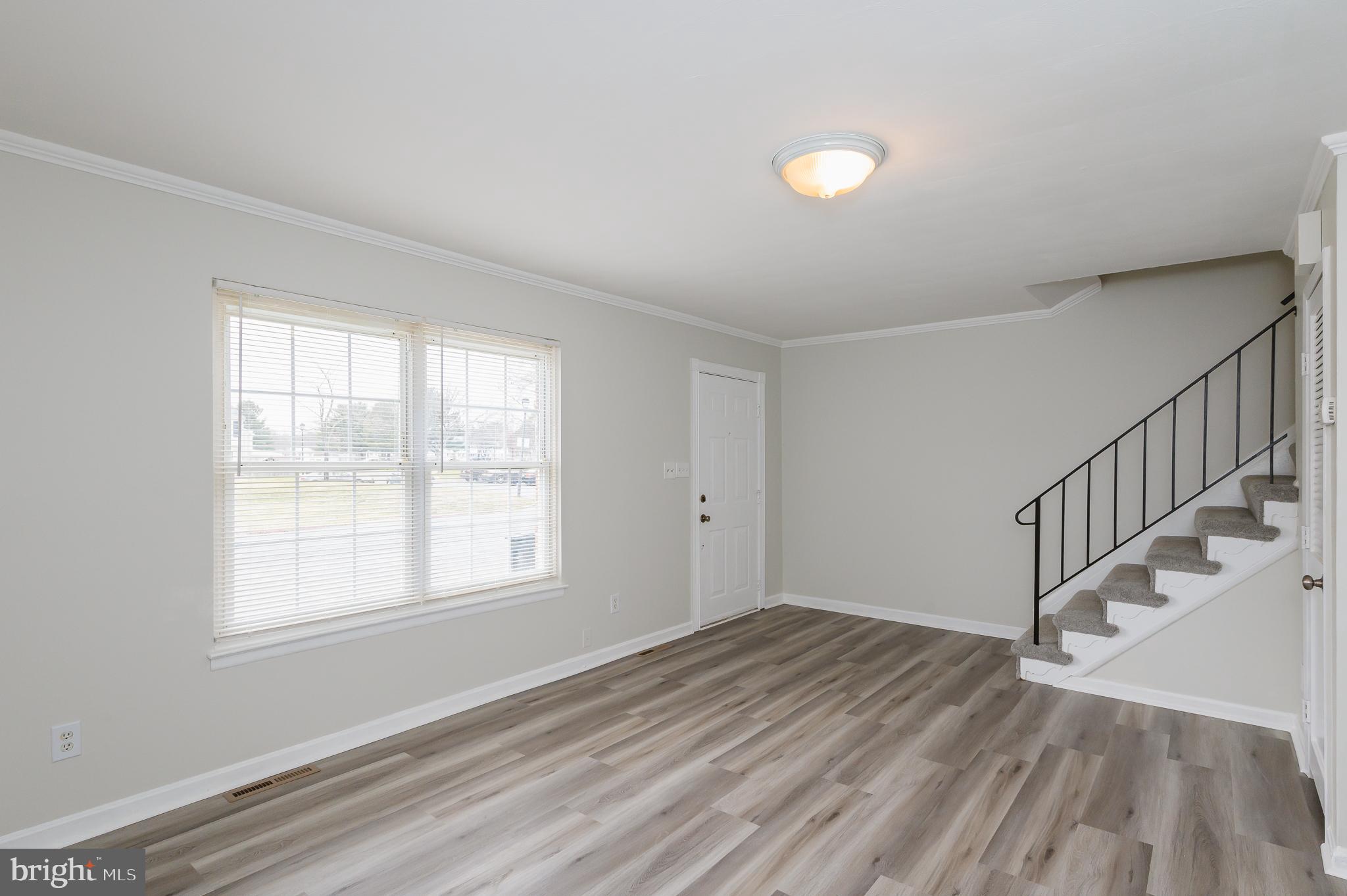 HARFORD SQUARE - Residential Lease