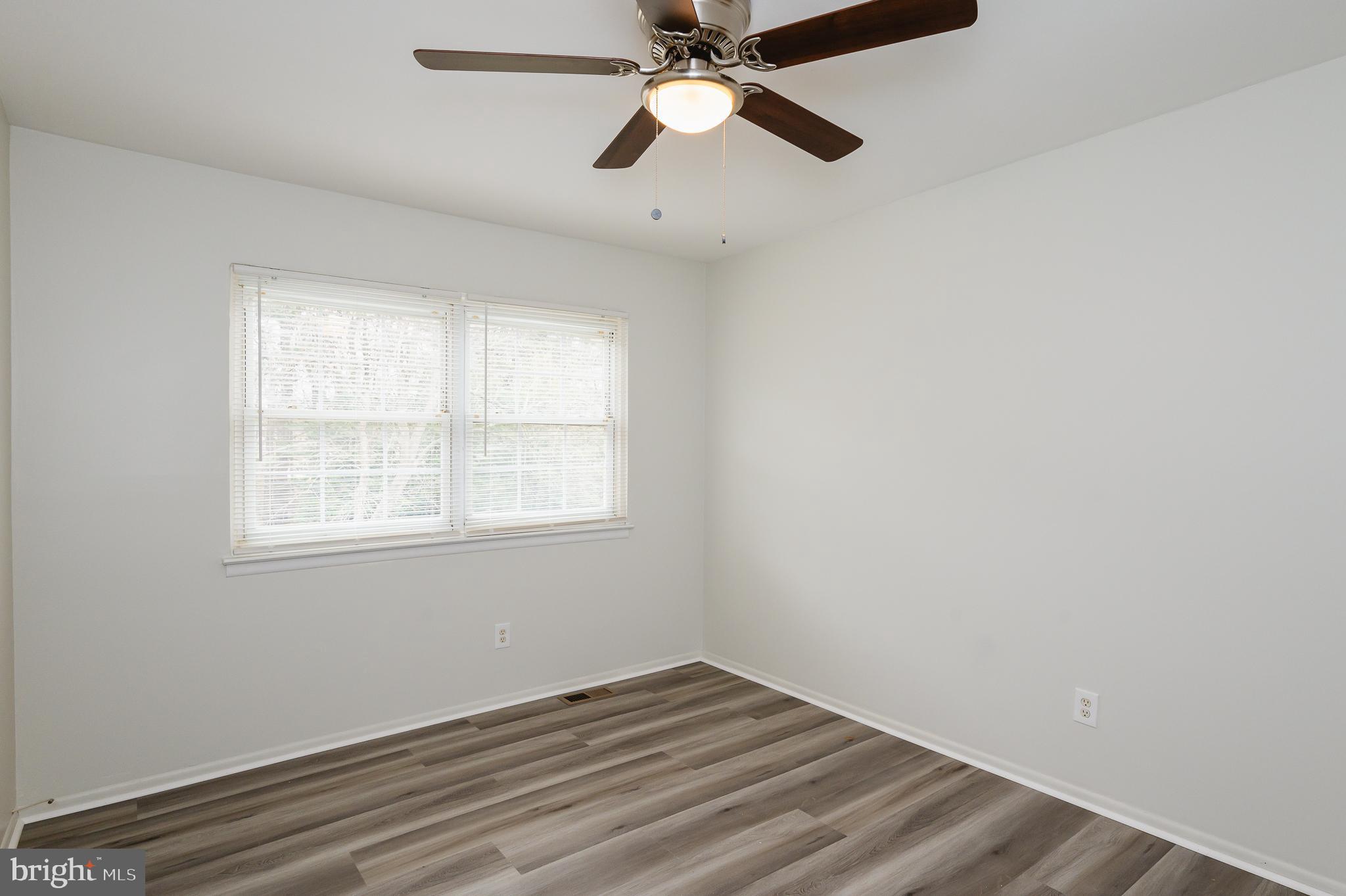 HARFORD SQUARE - Residential Lease