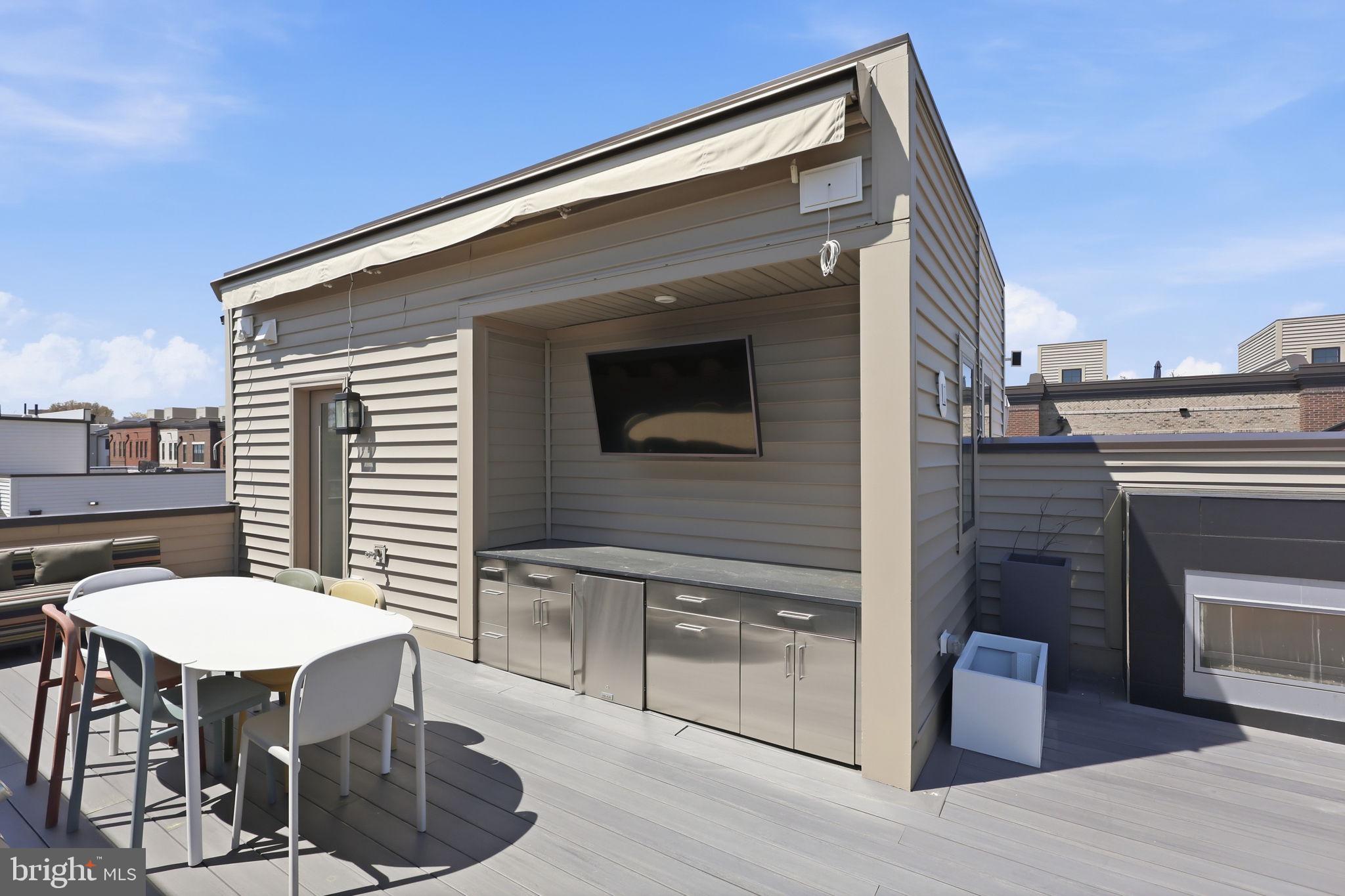 7509 SAWYER FARM WAY 2002