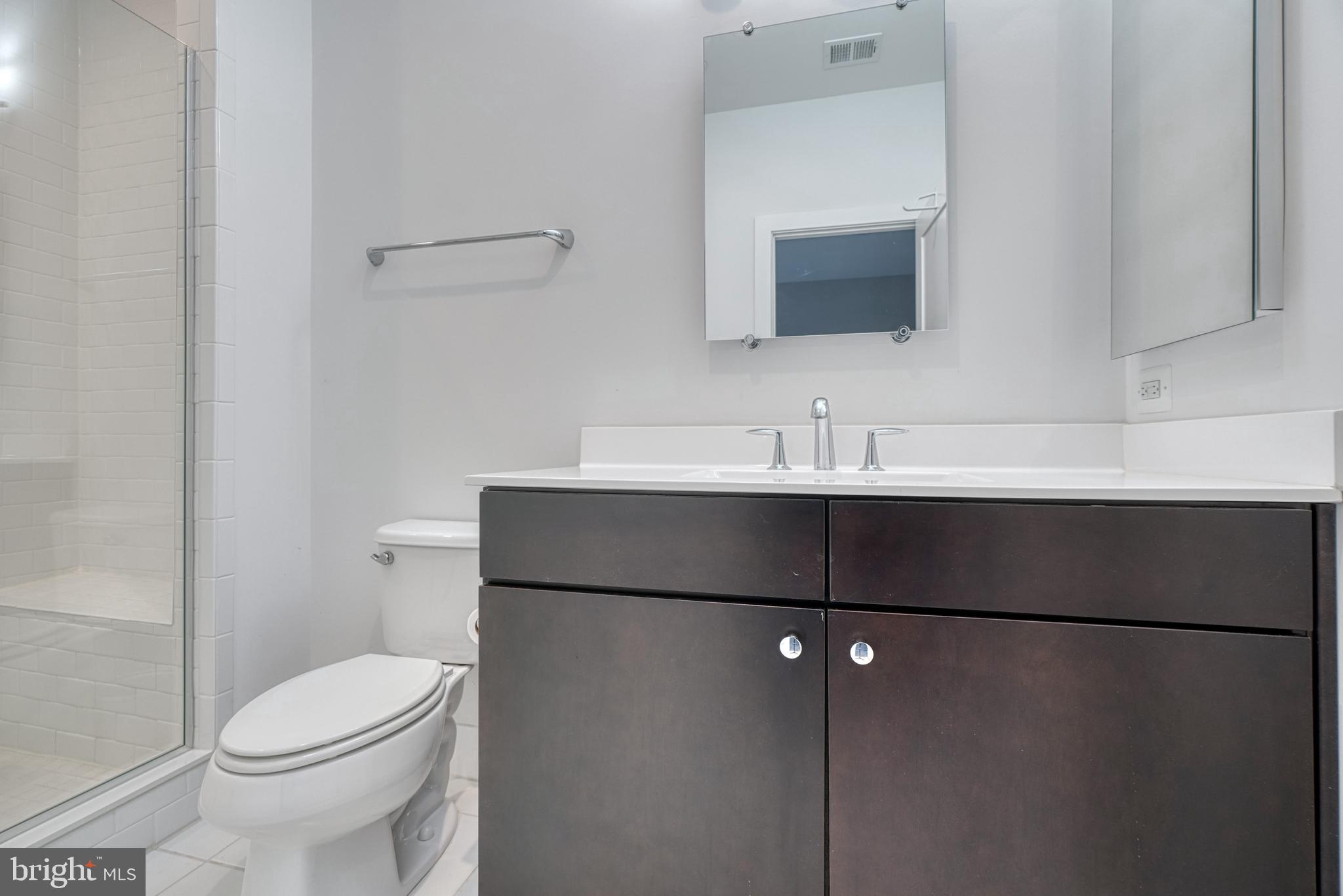 LOCUST POINT - Residential