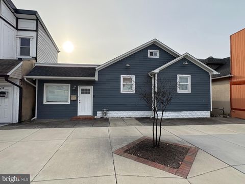 413 EASTERN BOULEVARD ESSEX MD 21221