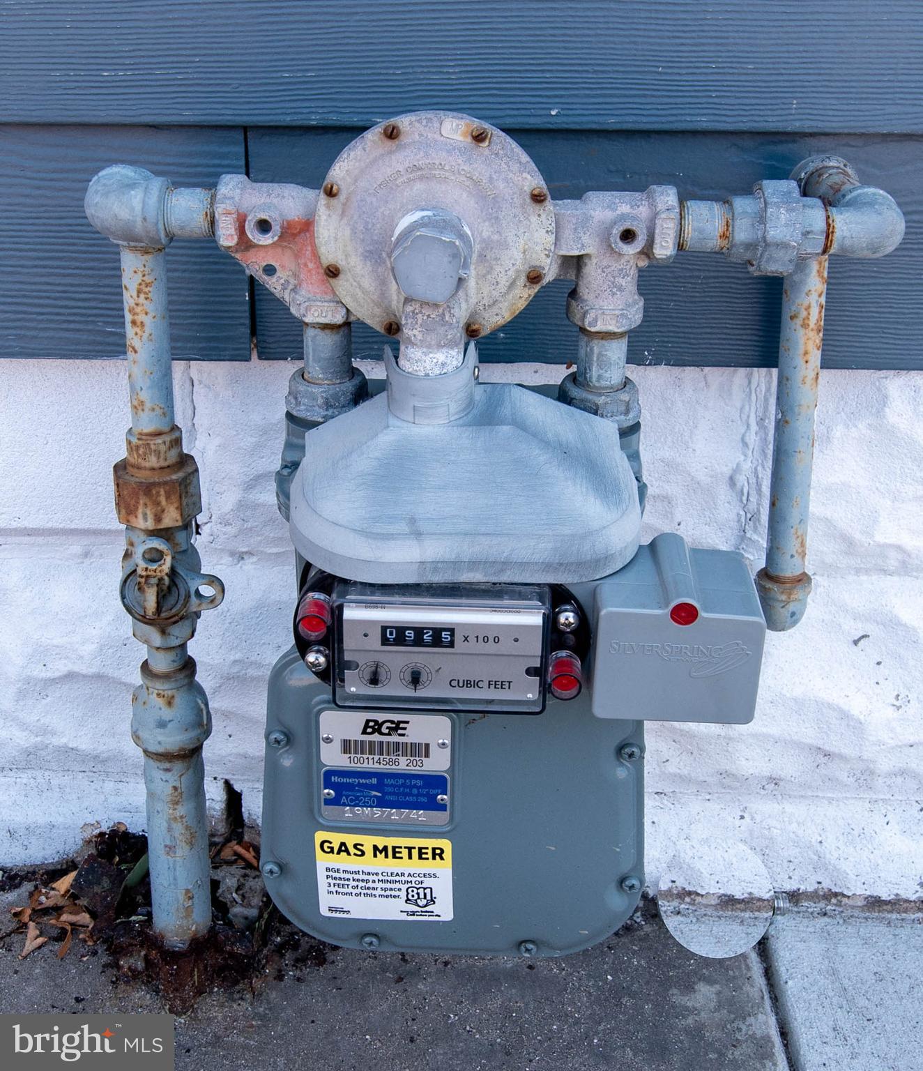 413 EASTERN BOULEVARD