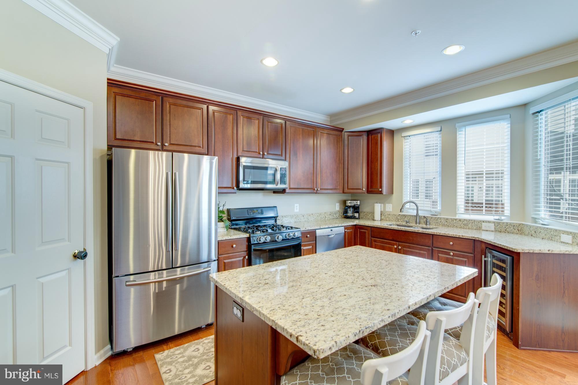 OLD TOWN GREENS - Residential