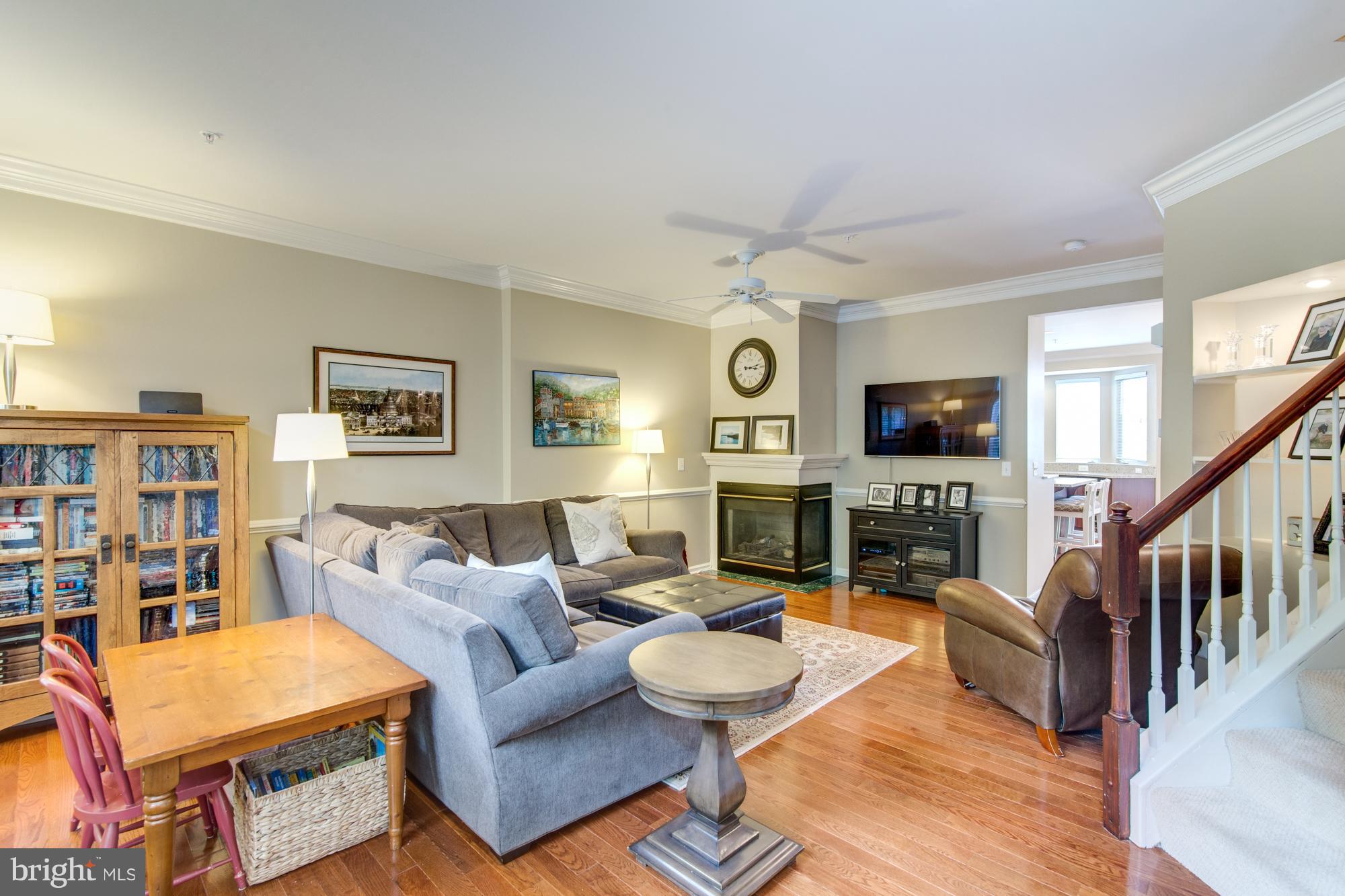 OLD TOWN GREENS - Residential