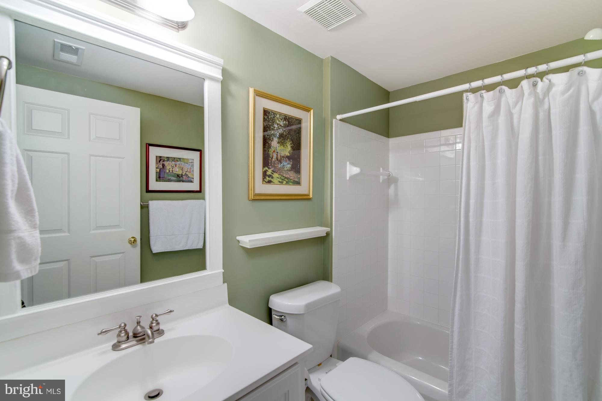 OLD TOWN GREENS - Residential