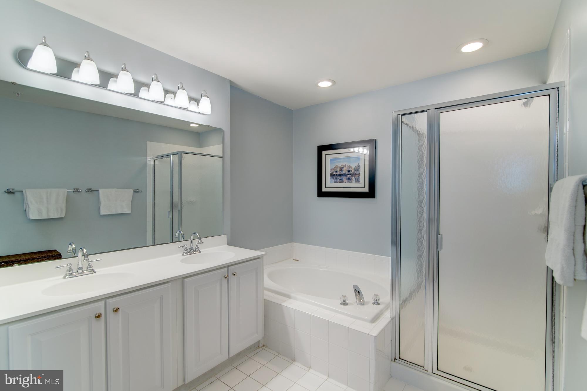 OLD TOWN GREENS - Residential