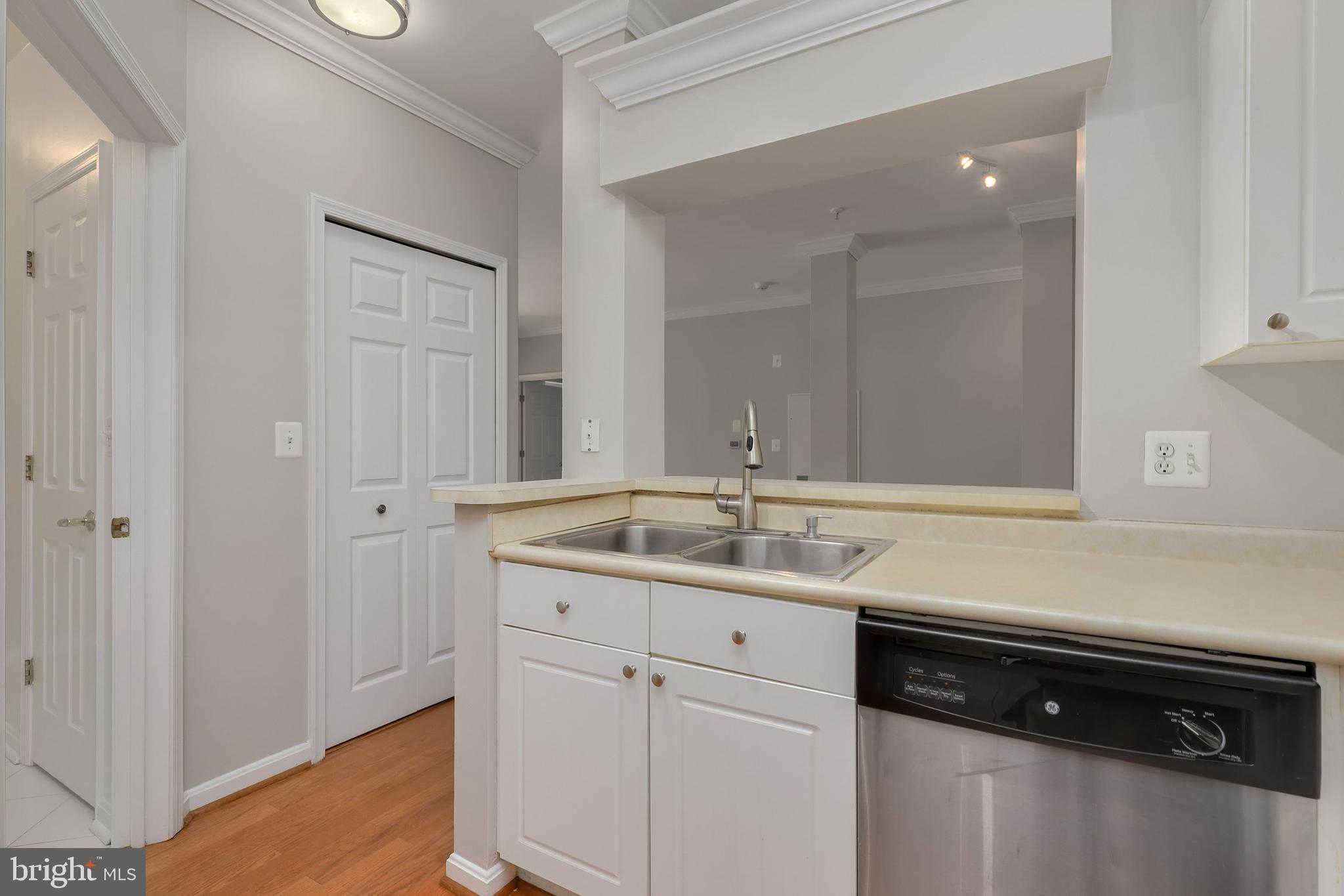 PALAZZO AT PARK CENTER - Residential