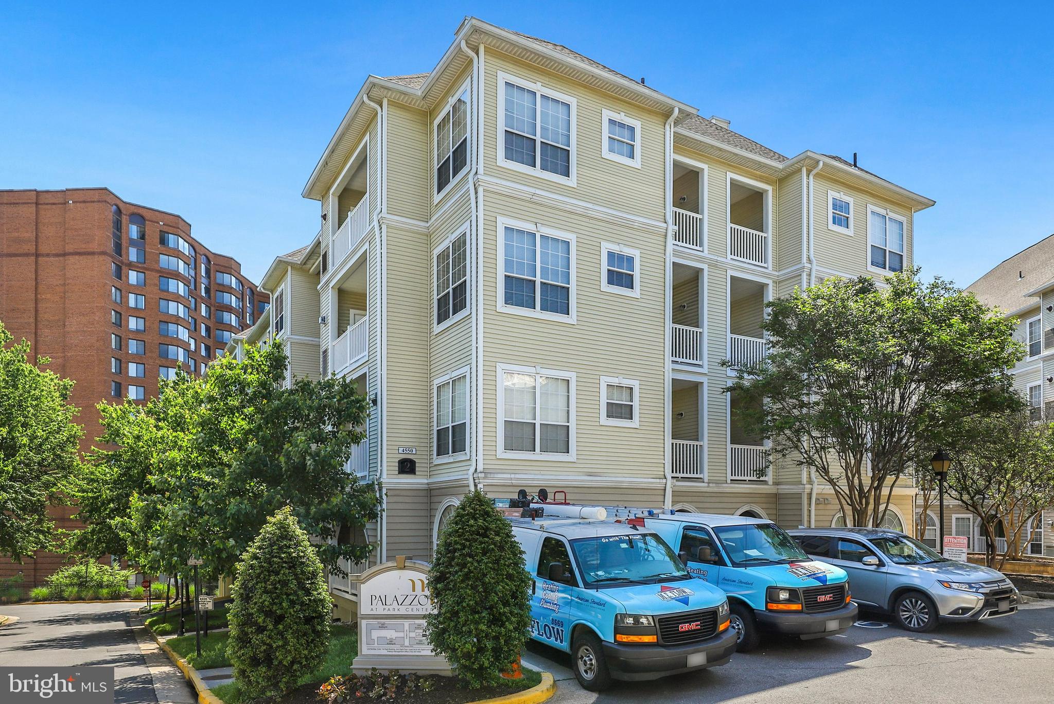 PALAZZO AT PARK CENTER - Residential