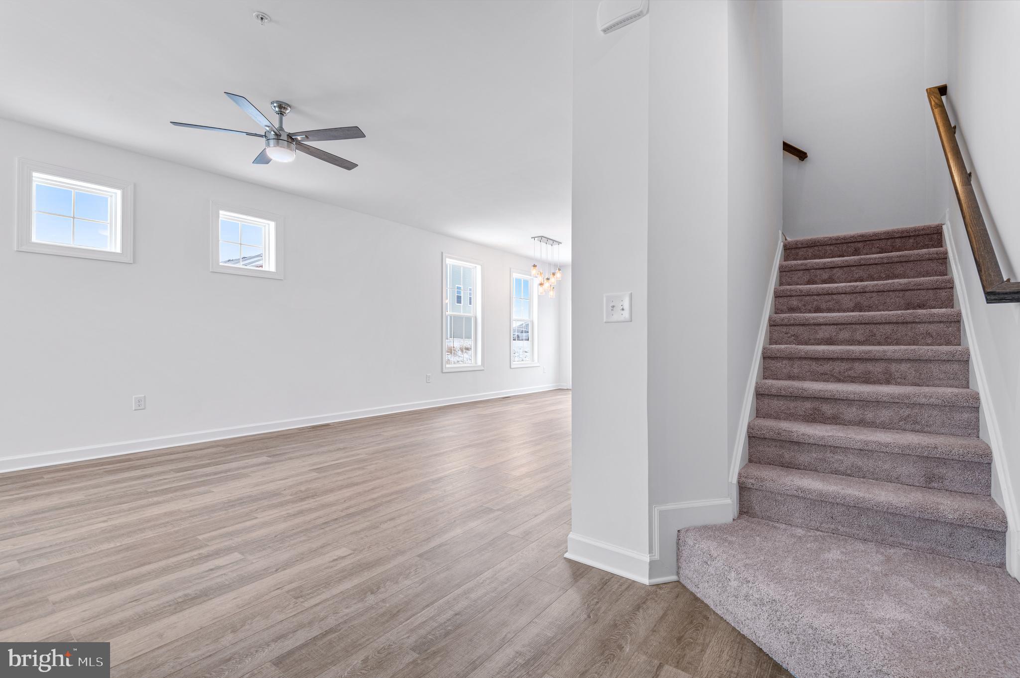 HUDSON RIDGE - Residential