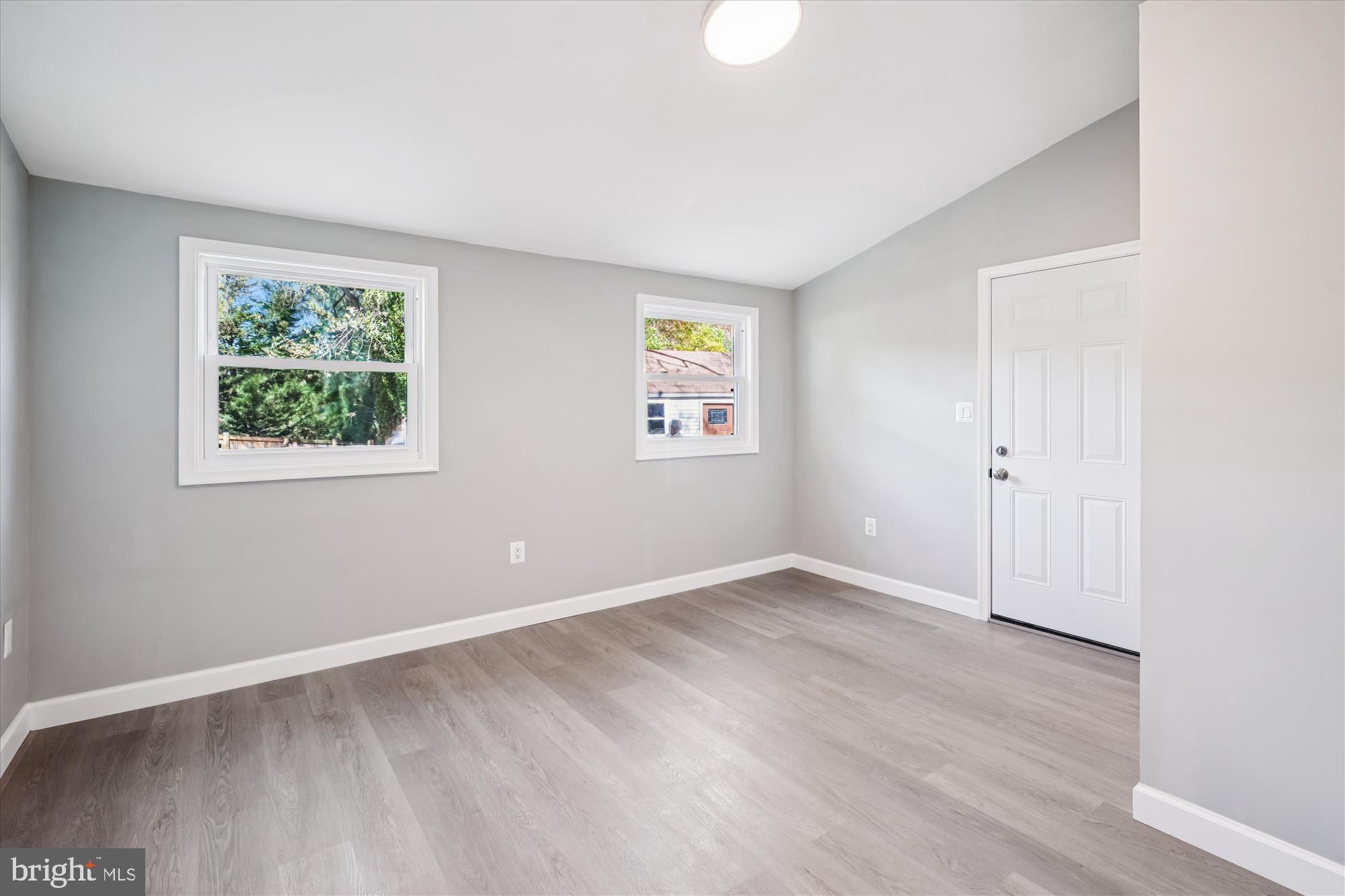 BRIGHTLEAF - Residential