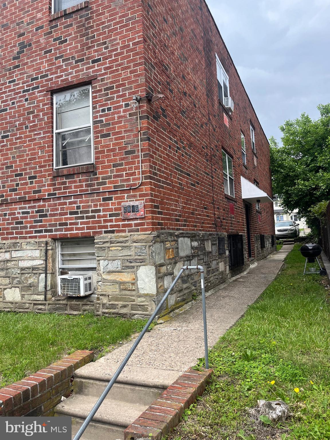 A great investment property in the Olney/Fern rock neighborhood. This is a 9 unit apt complex. It has 4 2 bedrooms and 5 1 bedrooms. It is directly across the street from the Fern Rock broad street line train station. It has a large 9 spot parking lot that can be zoned to build on. The property is fully occupied. Make your appt to see it.