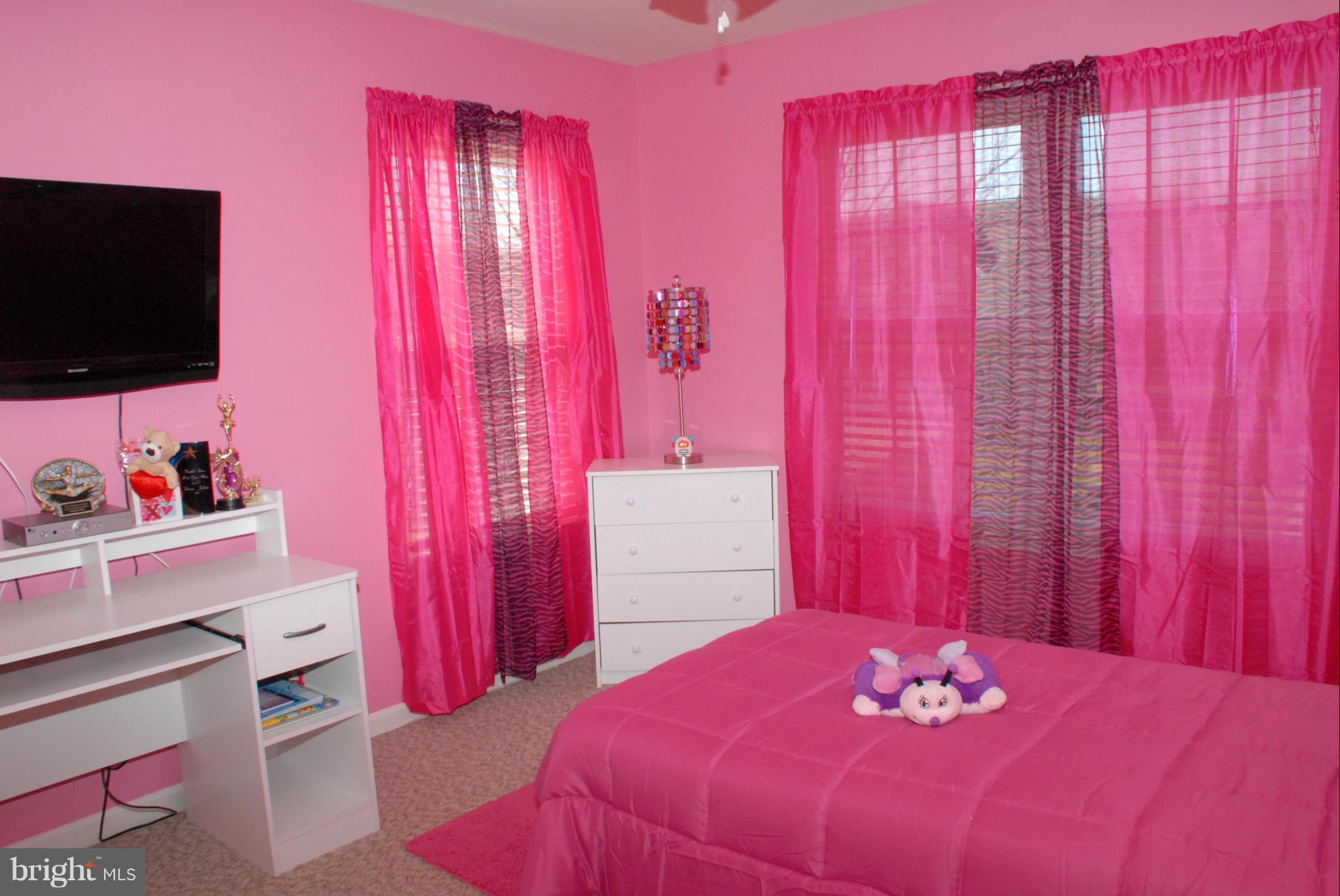 PEMBROOKE - Residential