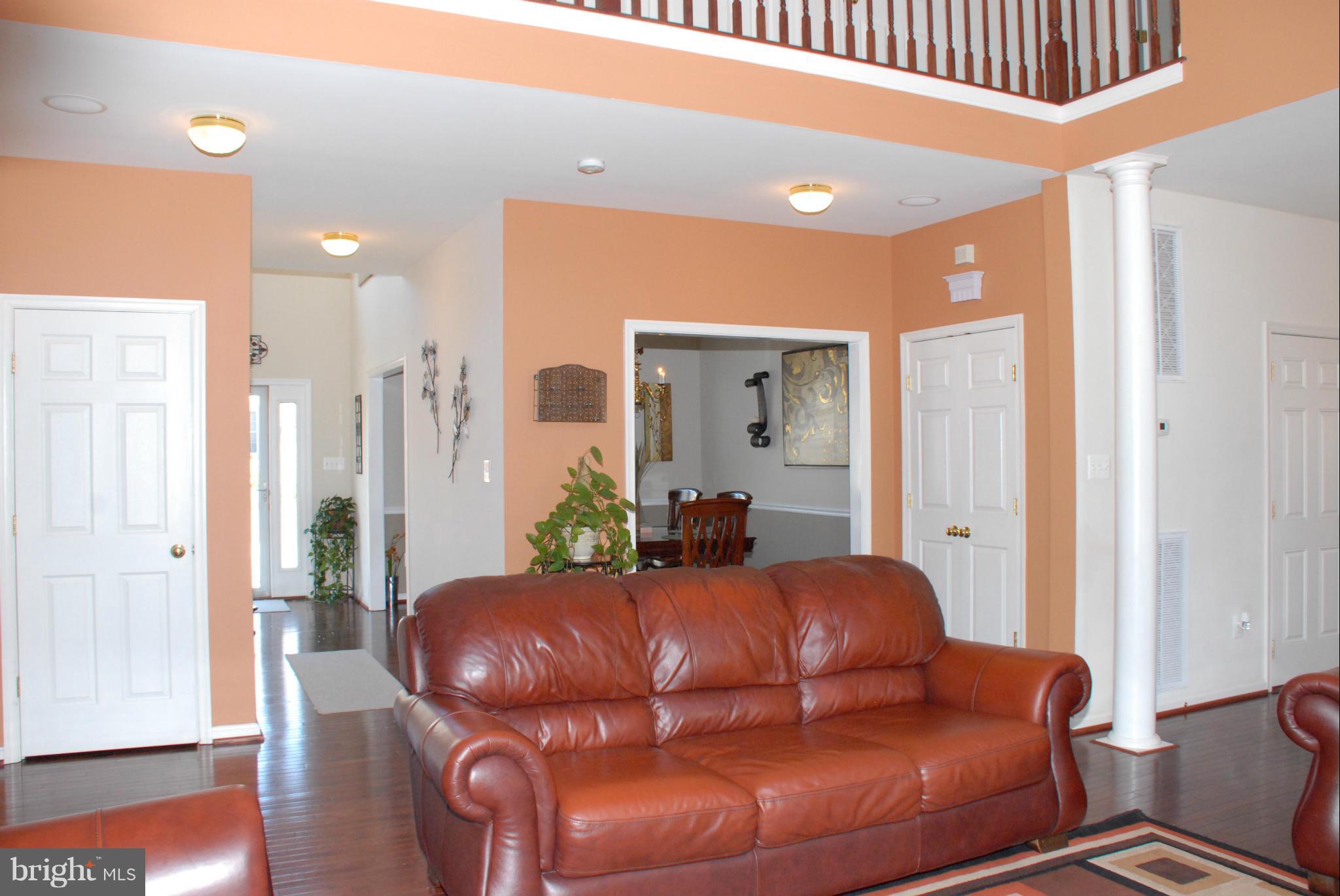 PEMBROOKE - Residential