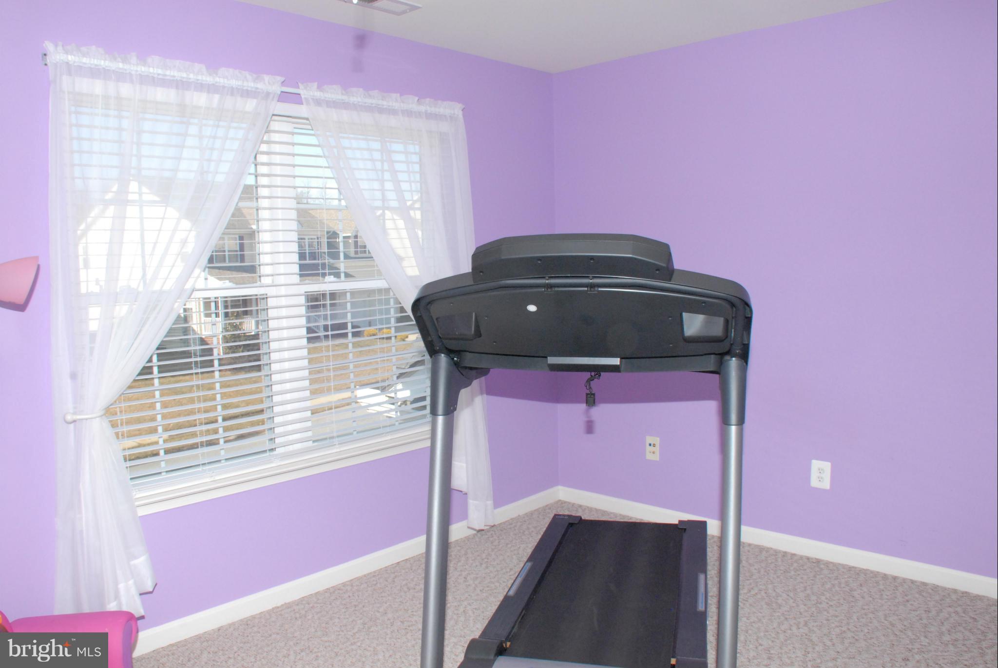 PEMBROOKE - Residential