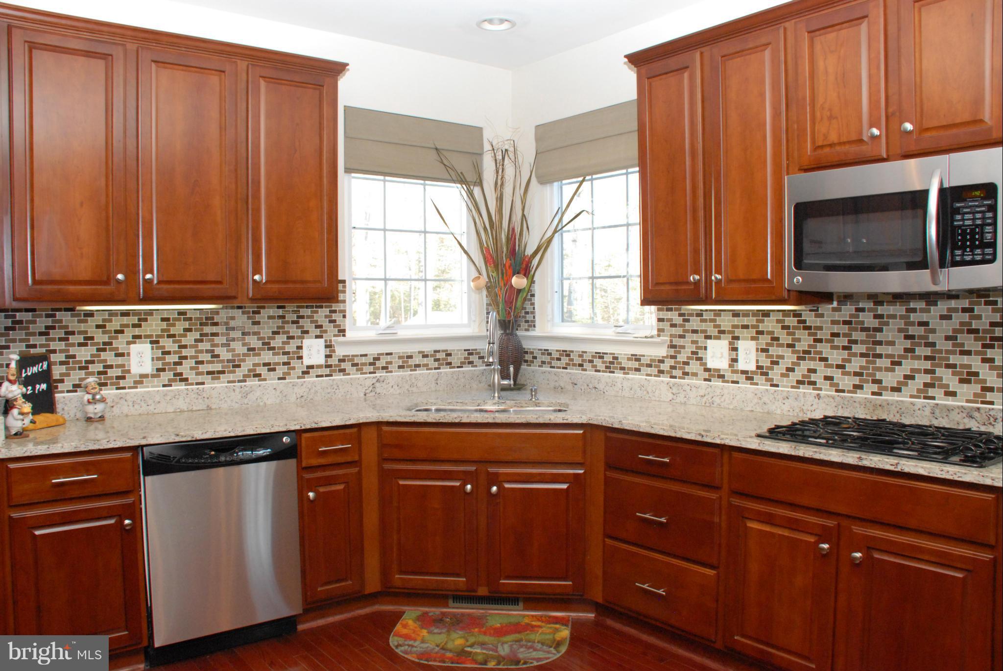 PEMBROOKE - Residential