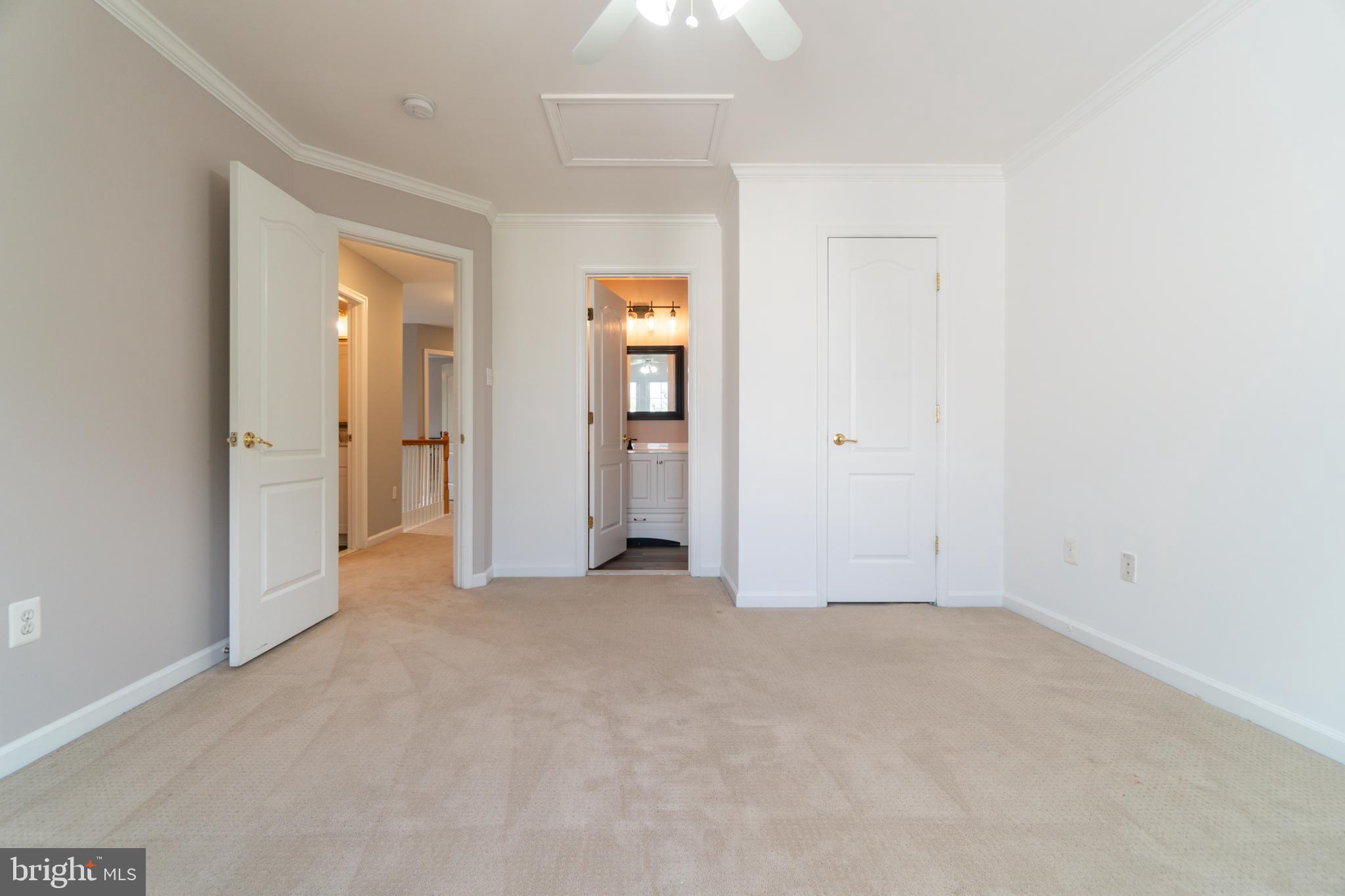 HOYLES MILL VILLAGE - Residential