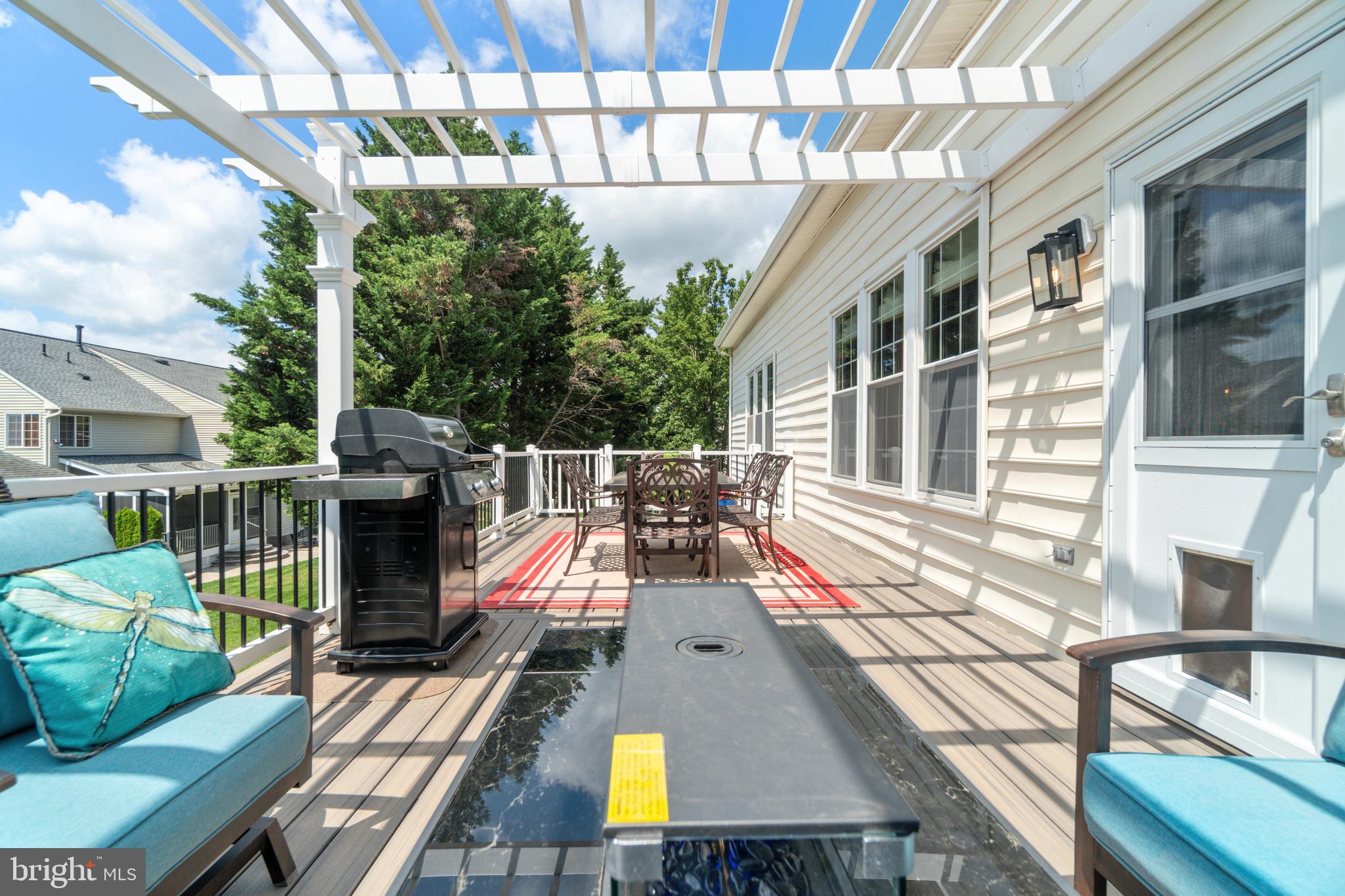 HOYLES MILL VILLAGE - Residential