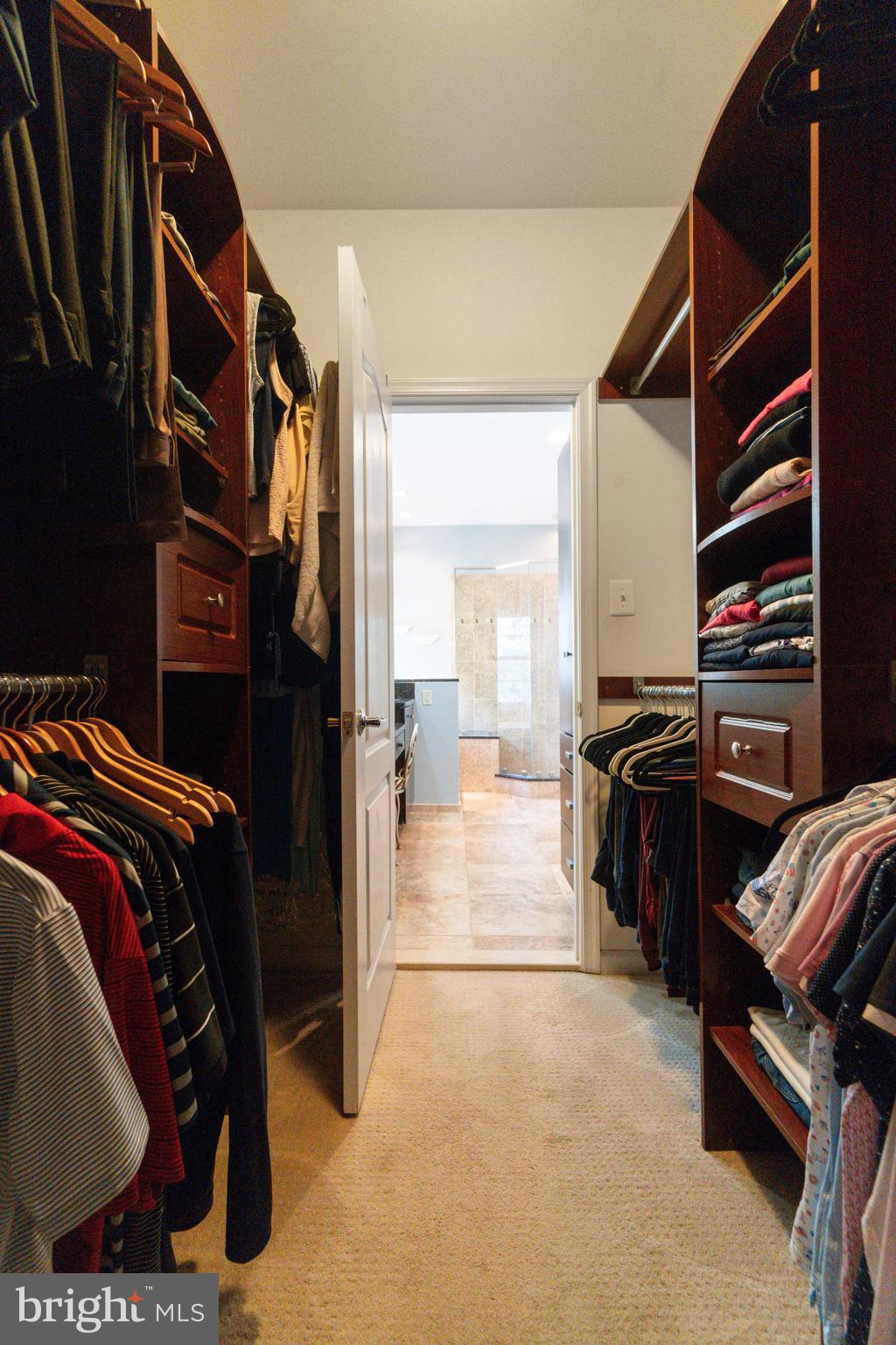 HOYLES MILL VILLAGE - Residential