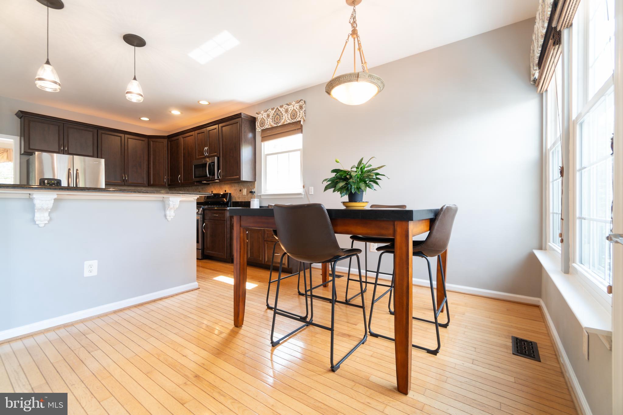 HOYLES MILL VILLAGE - Residential