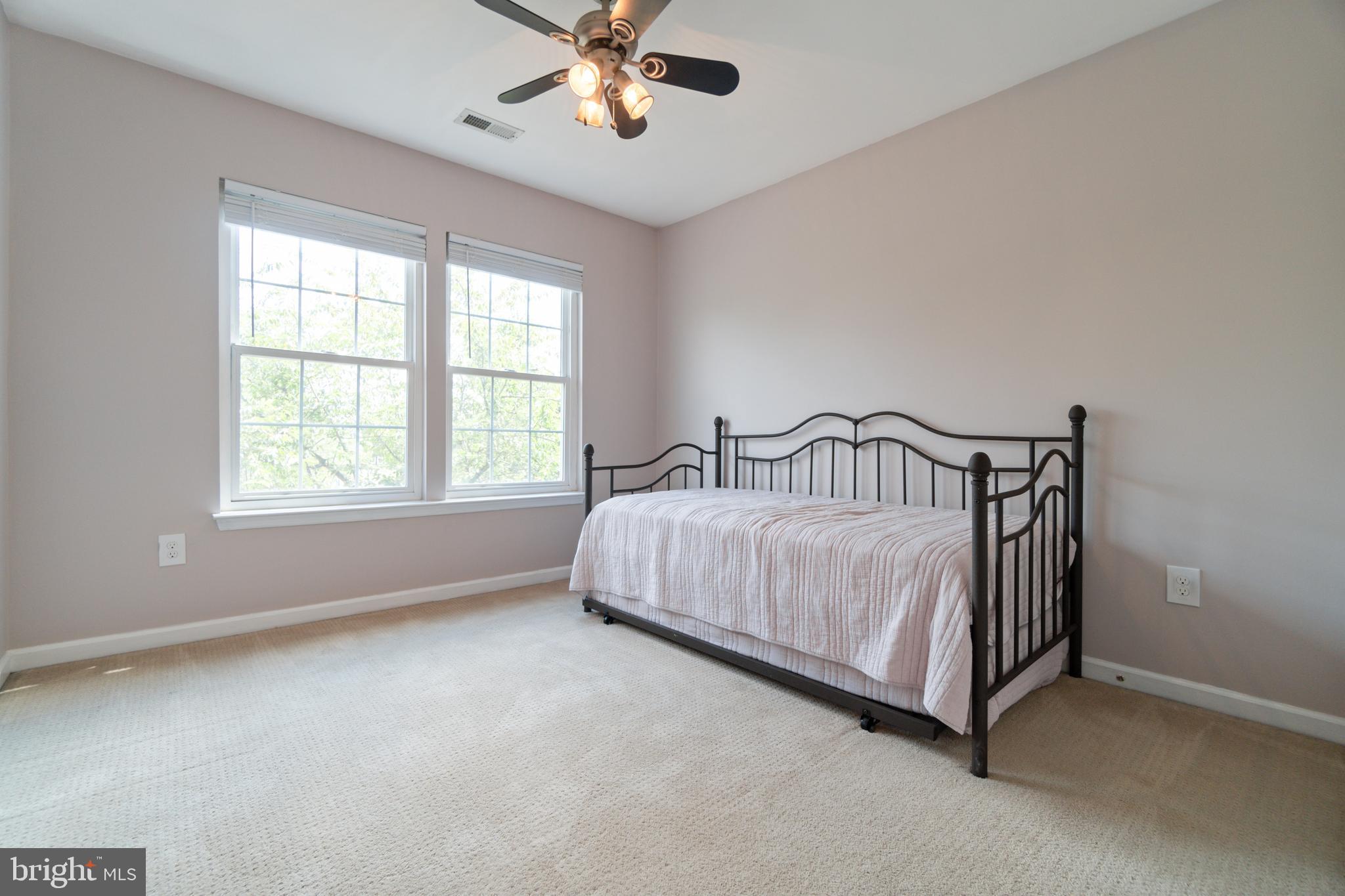 HOYLES MILL VILLAGE - Residential