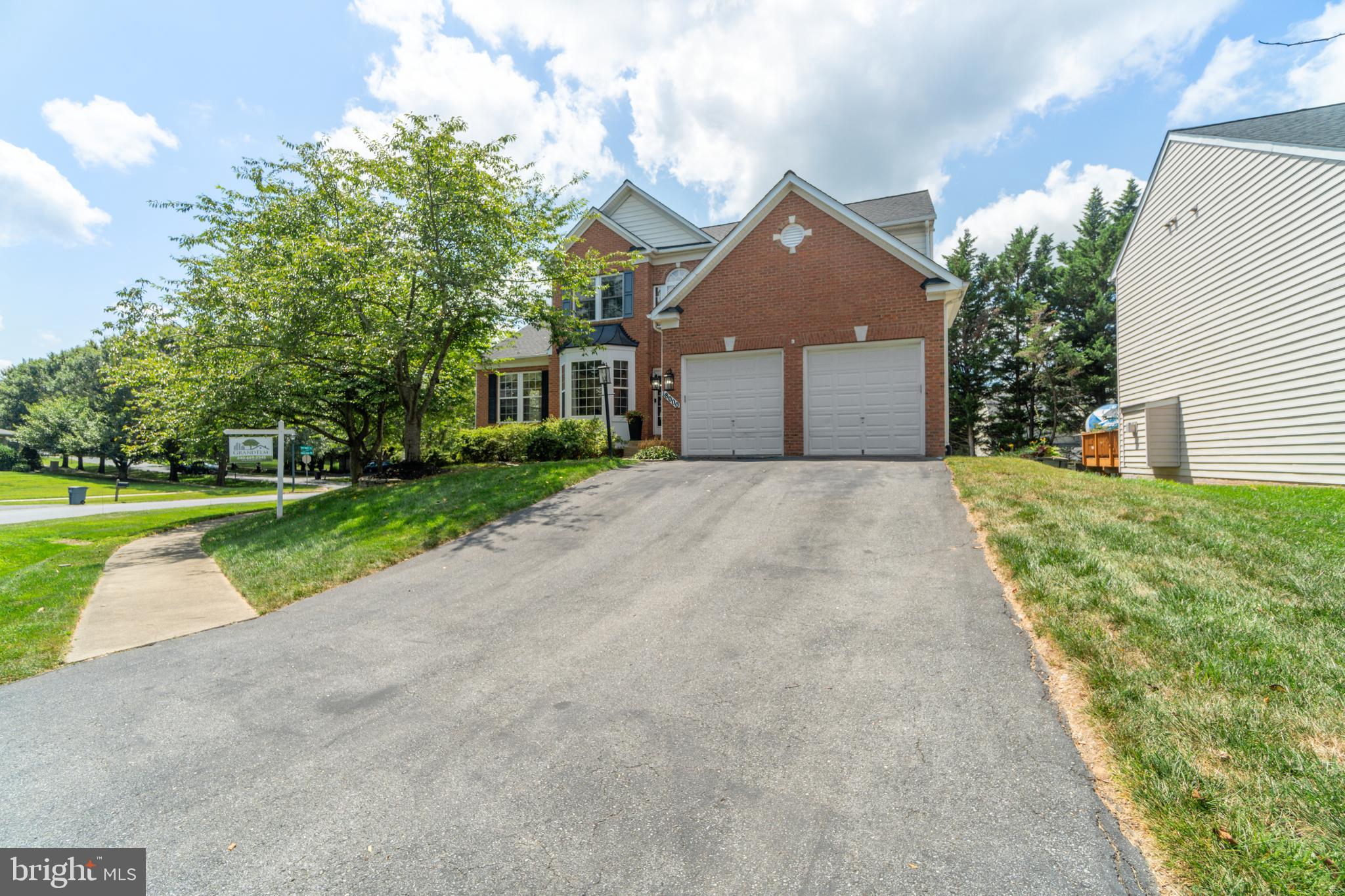 HOYLES MILL VILLAGE - Residential