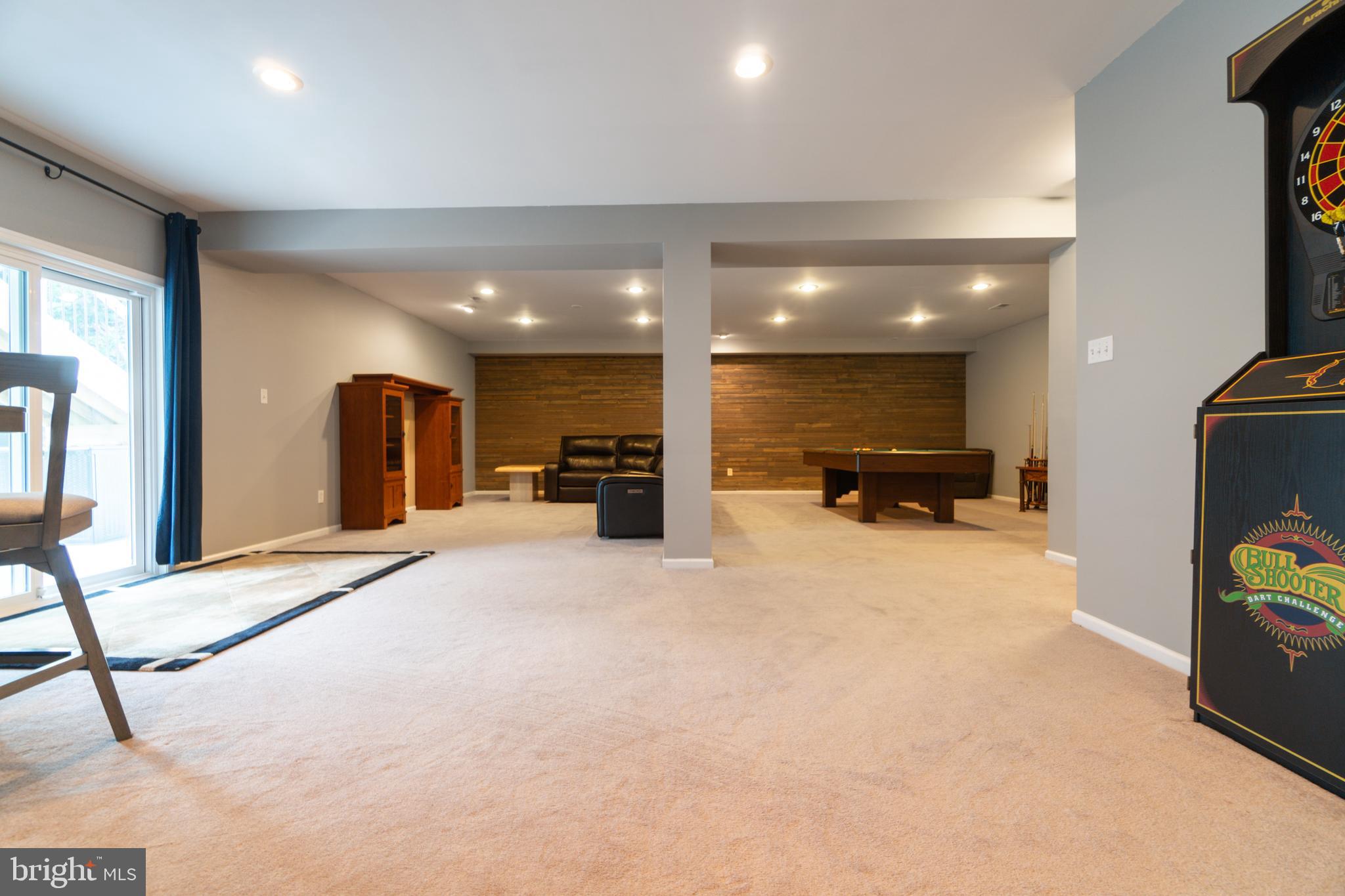 HOYLES MILL VILLAGE - Residential