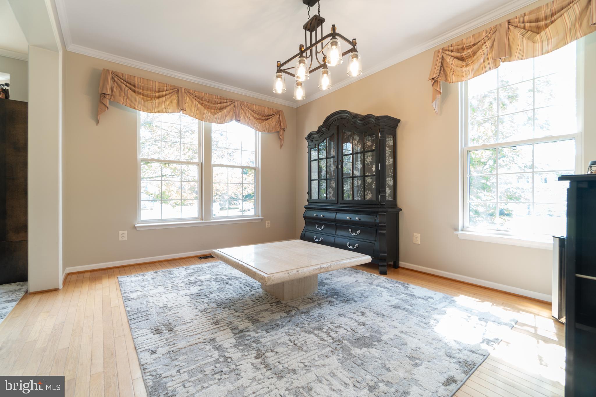 HOYLES MILL VILLAGE - Residential