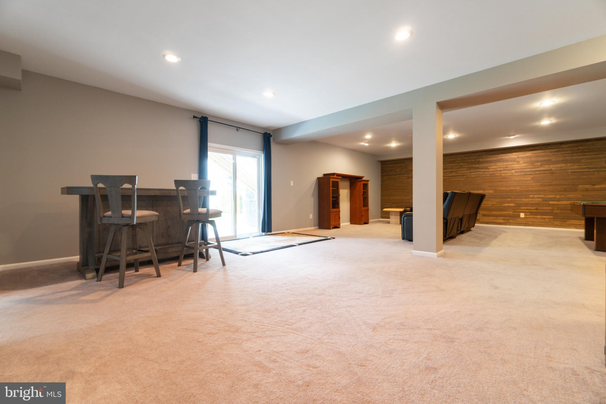 HOYLES MILL VILLAGE - Residential