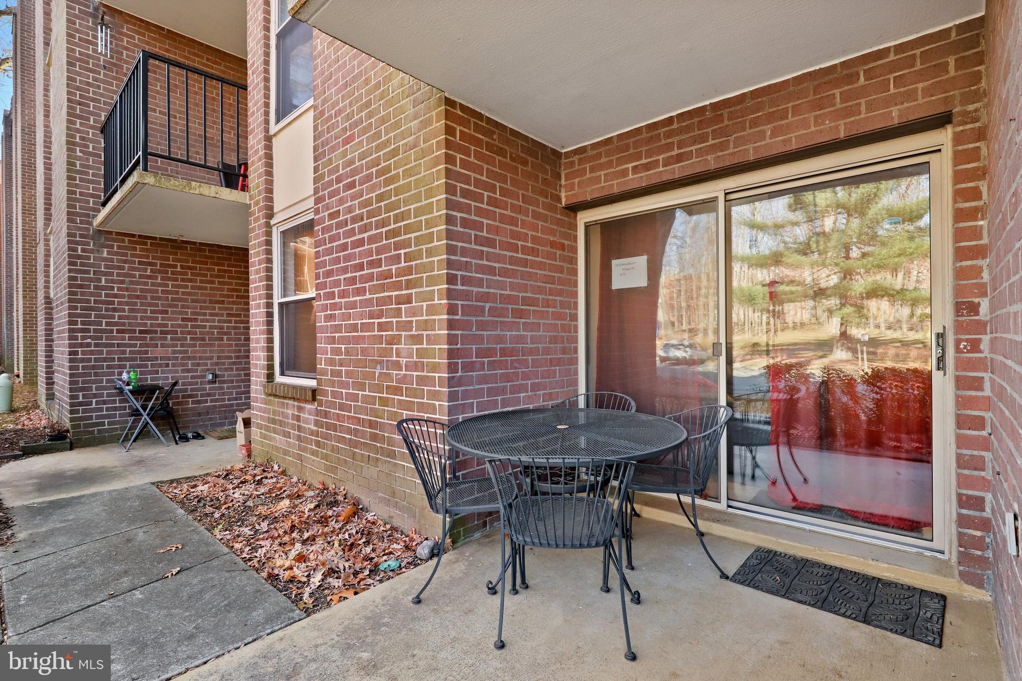 WOODBURN VILLAGE - Residential