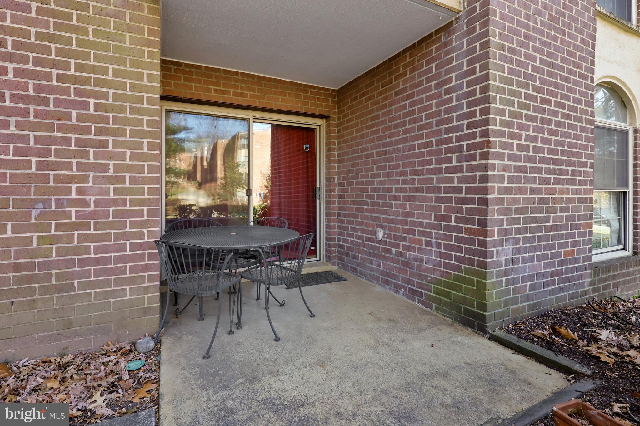 WOODBURN VILLAGE - Residential