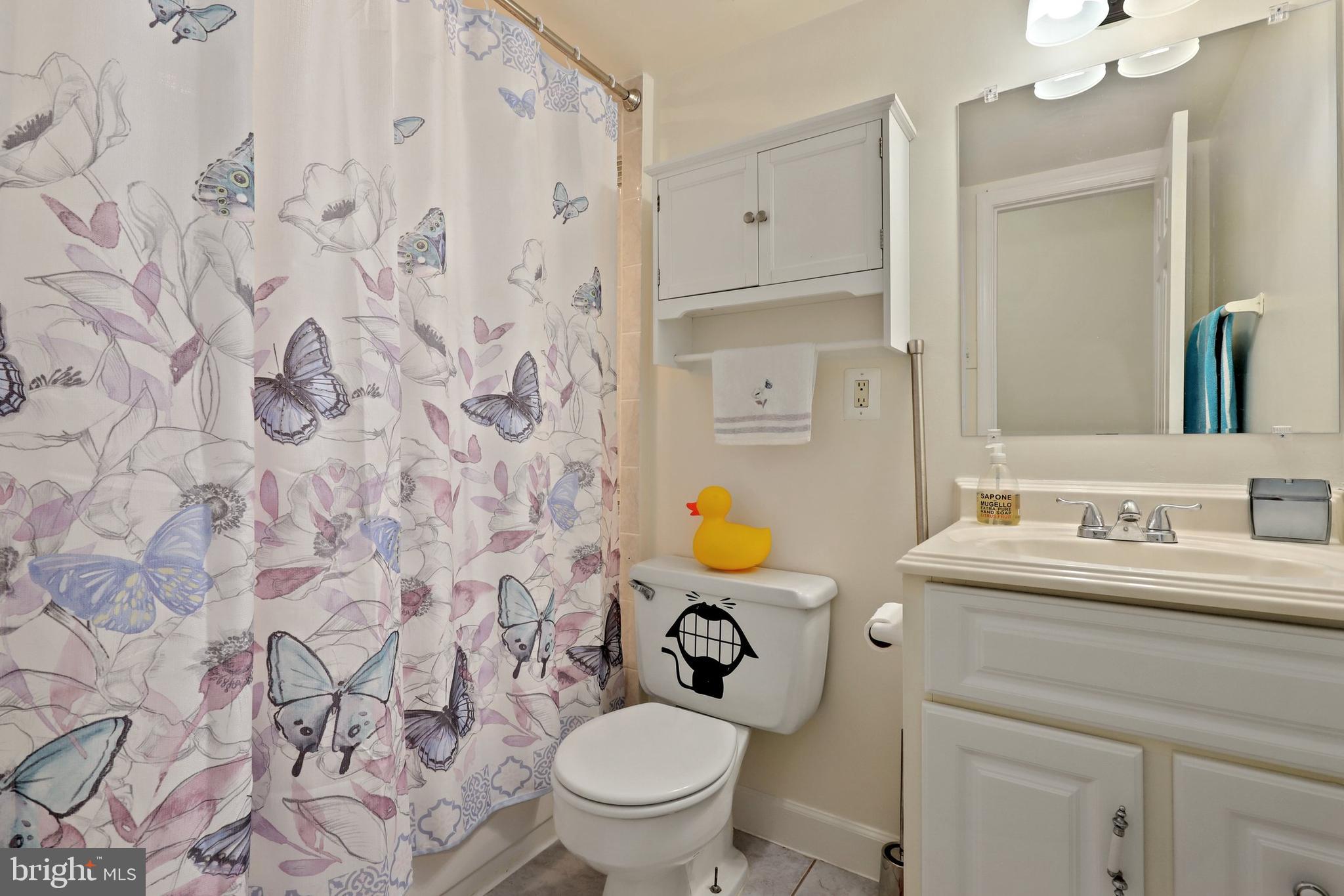 WOODBURN VILLAGE - Residential