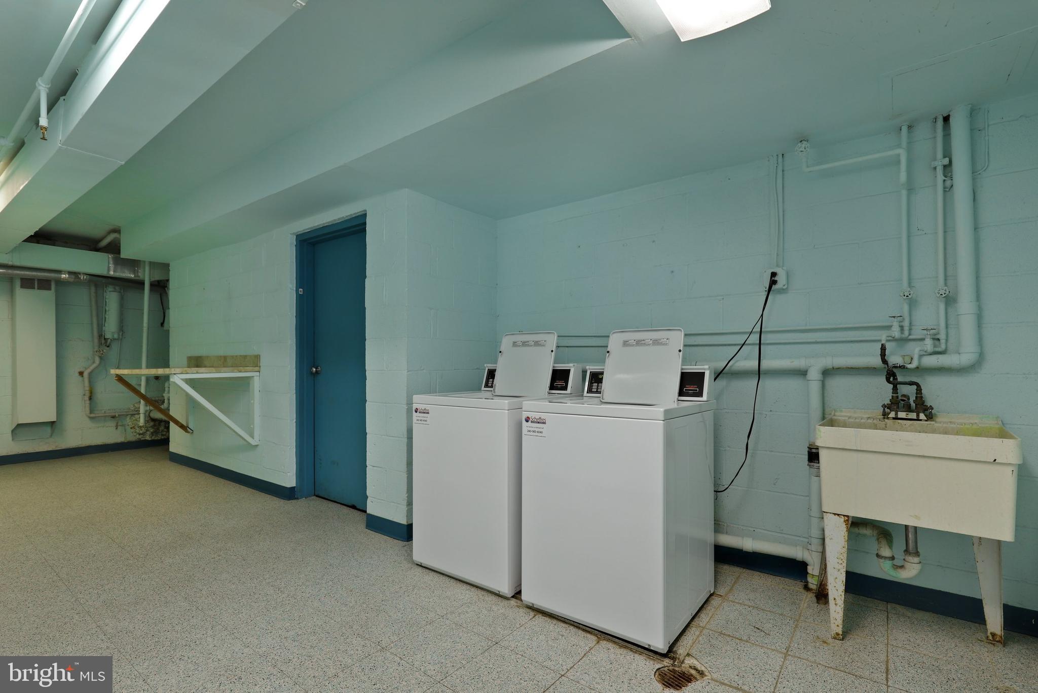 WOODBURN VILLAGE - Residential