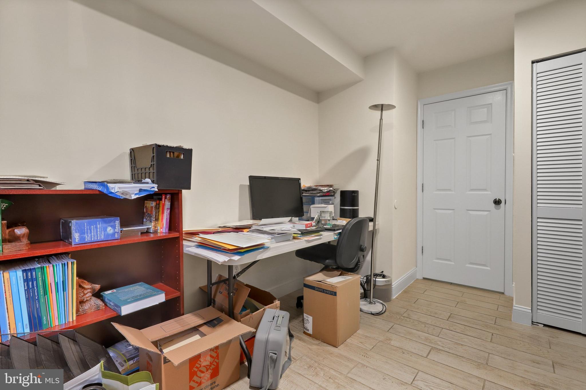 WOODBURN VILLAGE - Residential