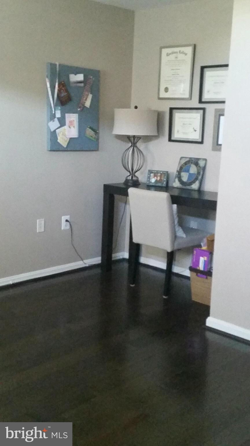 PARKSIDE AT ASHBURN - Residential