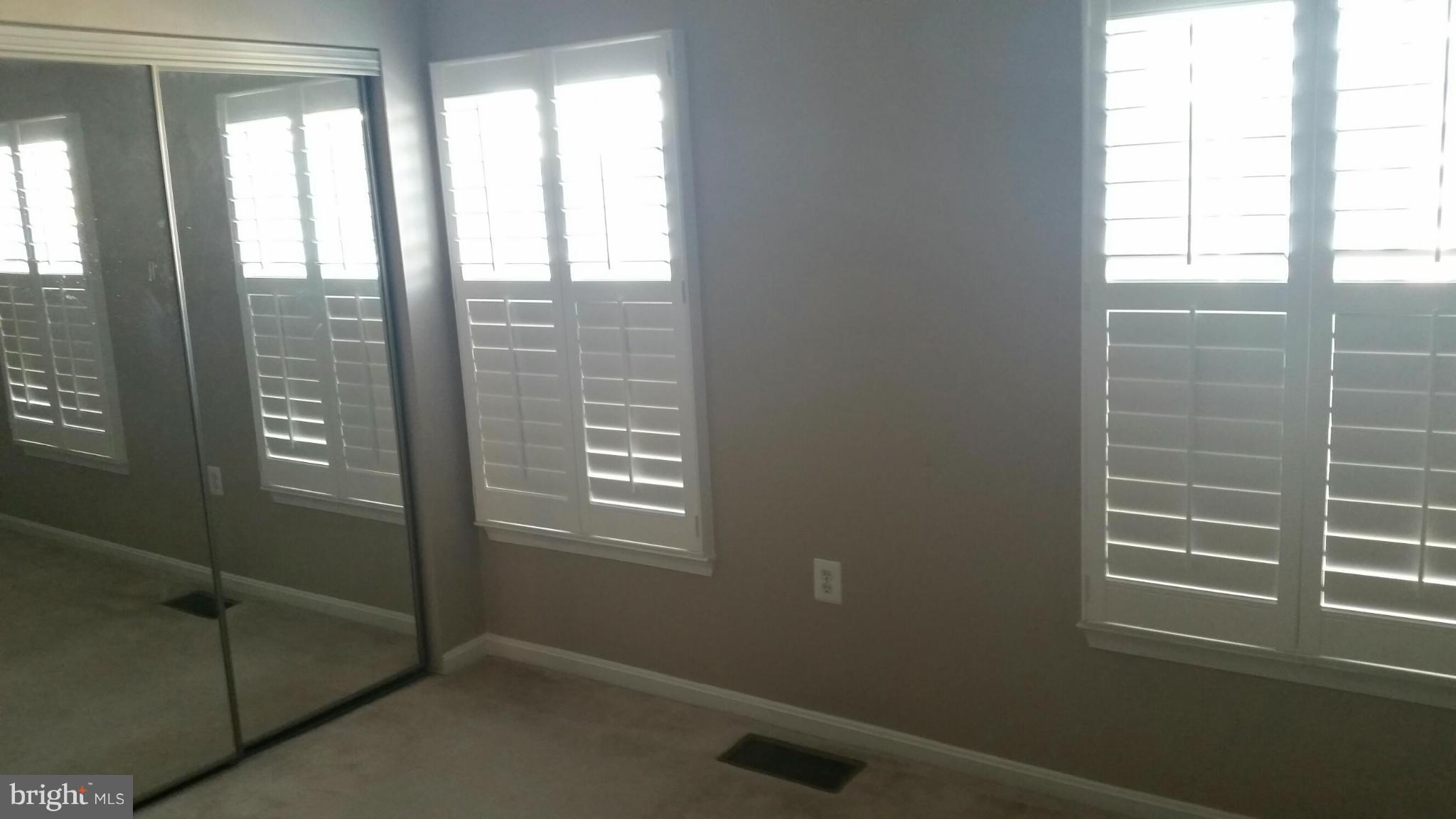 PARKSIDE AT ASHBURN - Residential