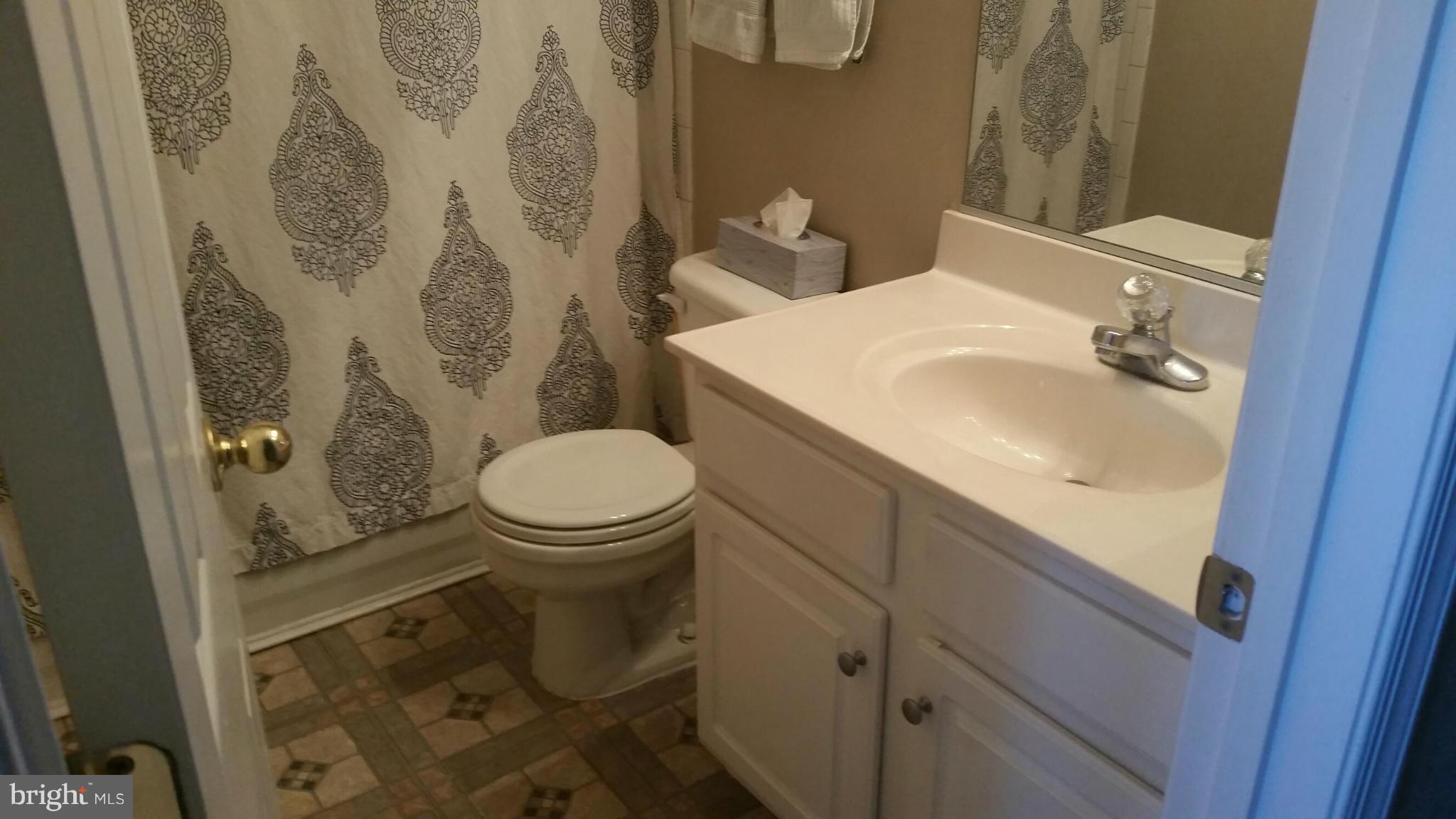 PARKSIDE AT ASHBURN - Residential