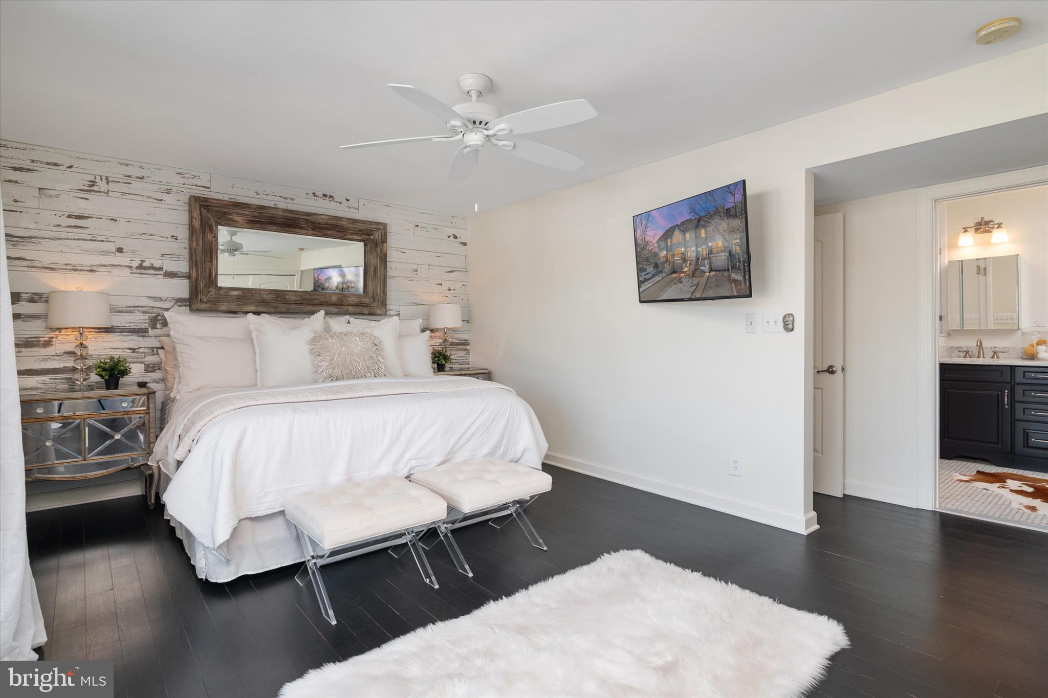 CHESAPEAKE HARBOUR - Residential