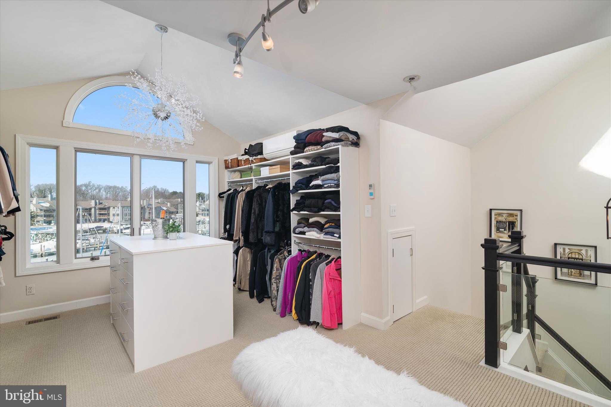 CHESAPEAKE HARBOUR - Residential