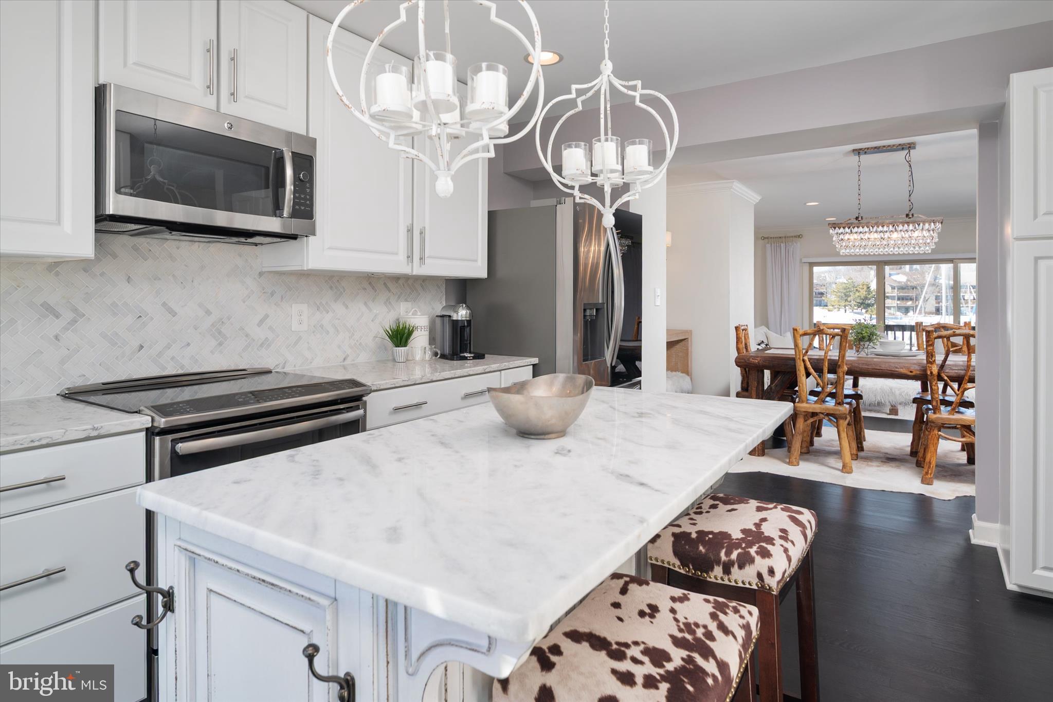 CHESAPEAKE HARBOUR - Residential