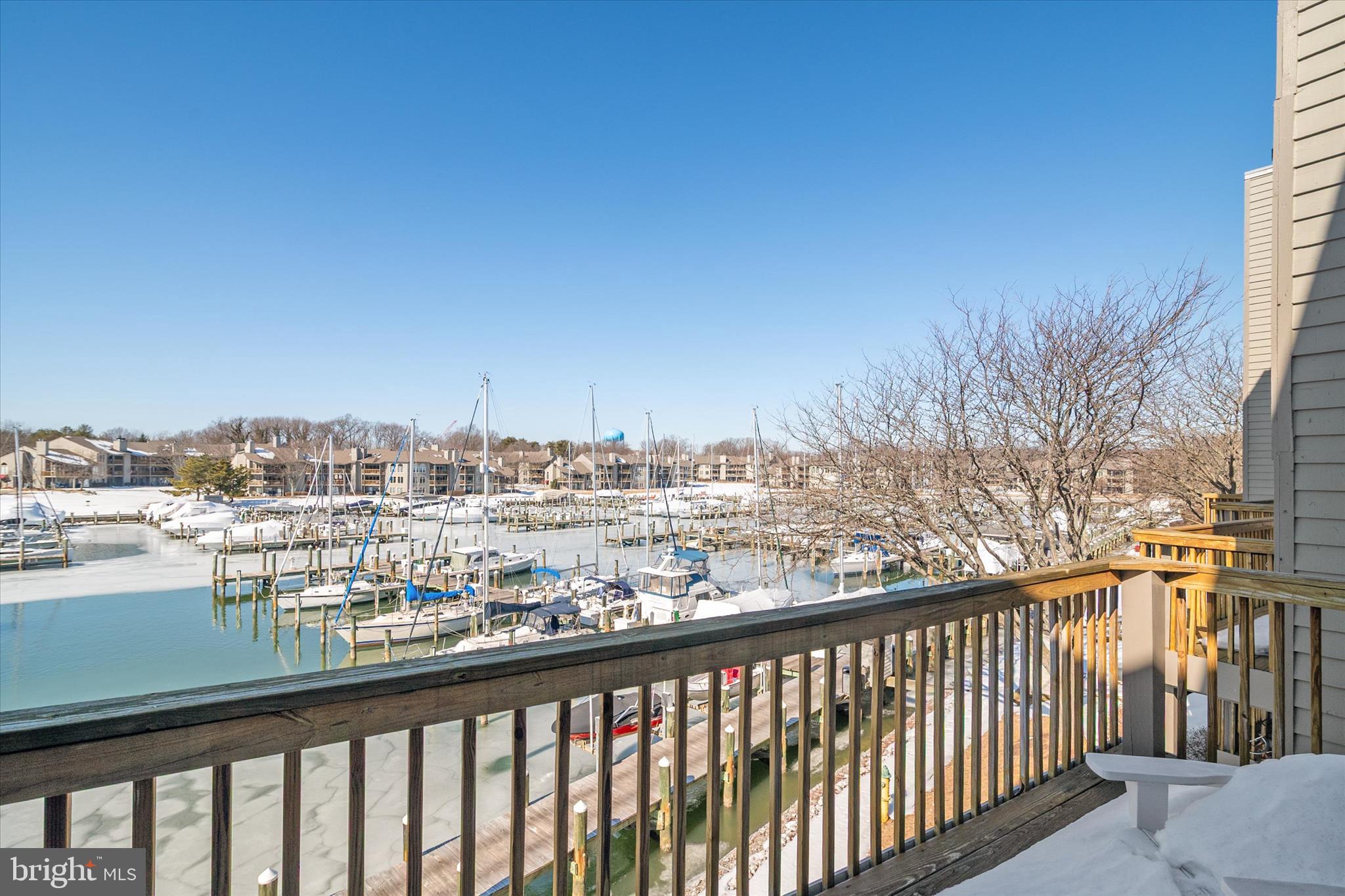CHESAPEAKE HARBOUR - Residential